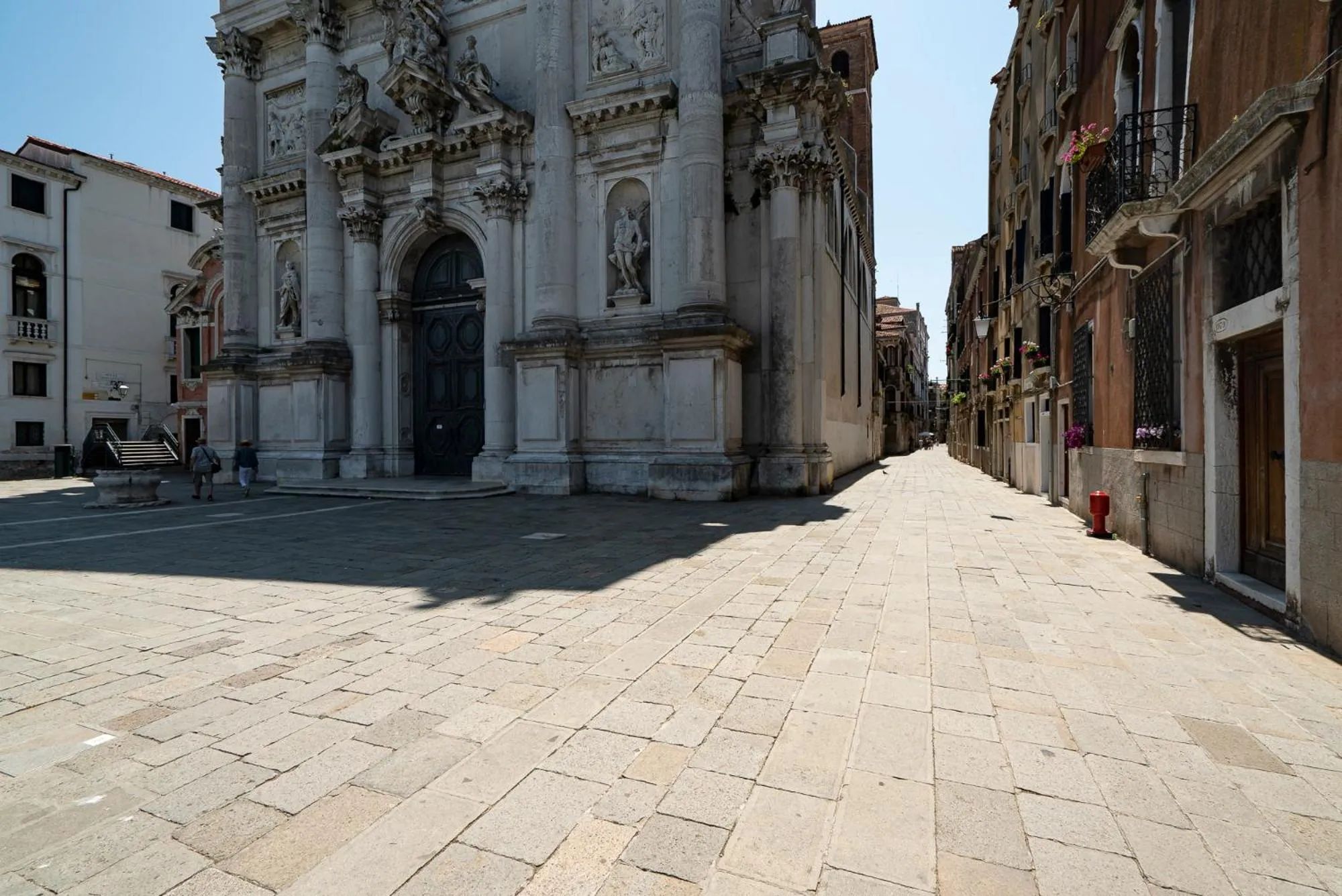 Nearby landmark in San Stae Glamour