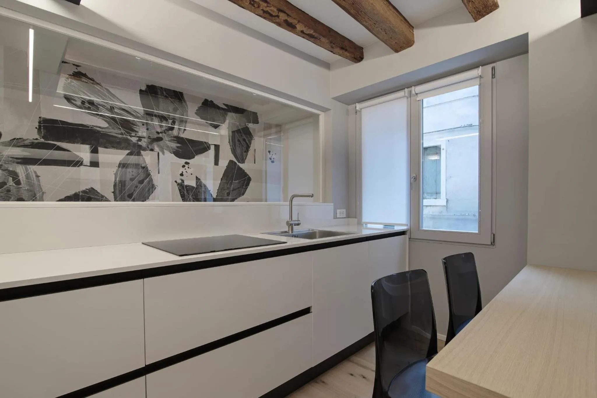 Kitchen or kitchenette in San Stae Glamour