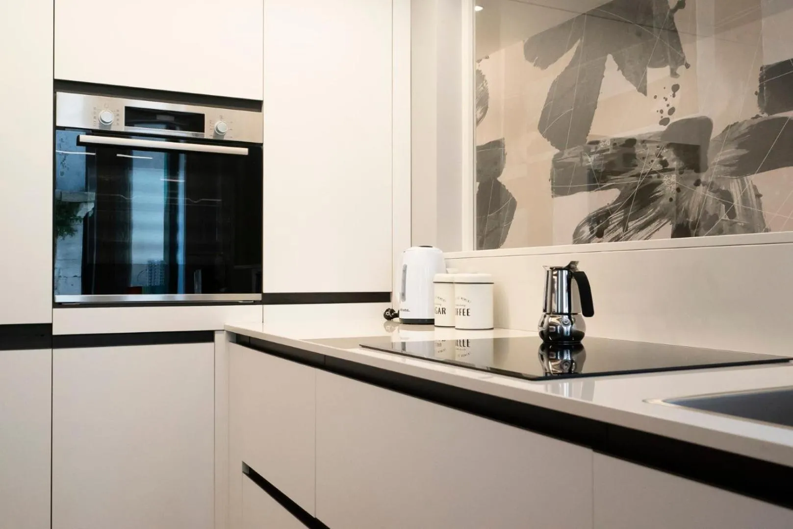 Coffee/tea facilities in San Stae Glamour