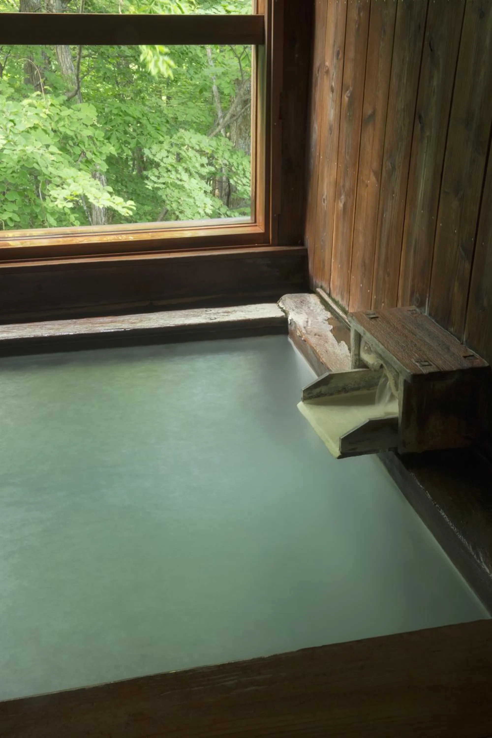 Hot Spring Bath in Takamiya Hotel Jurin