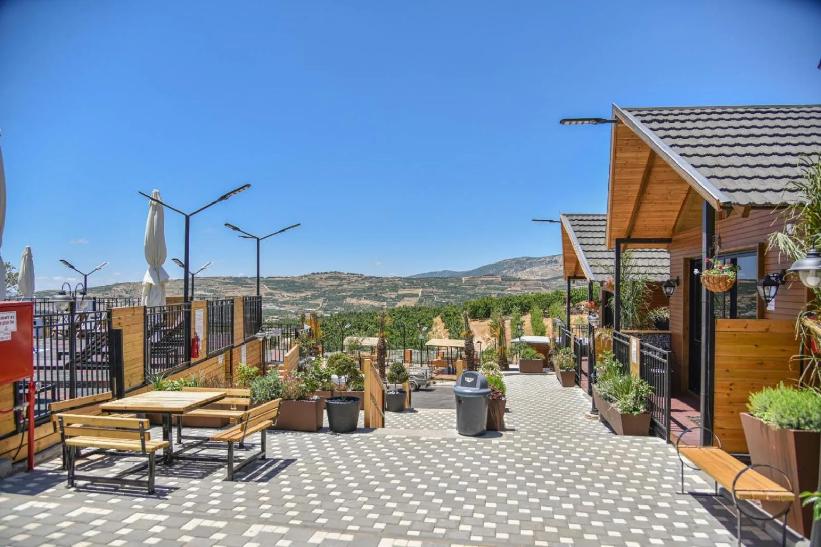 Mitzpe Hermon Tzimmers