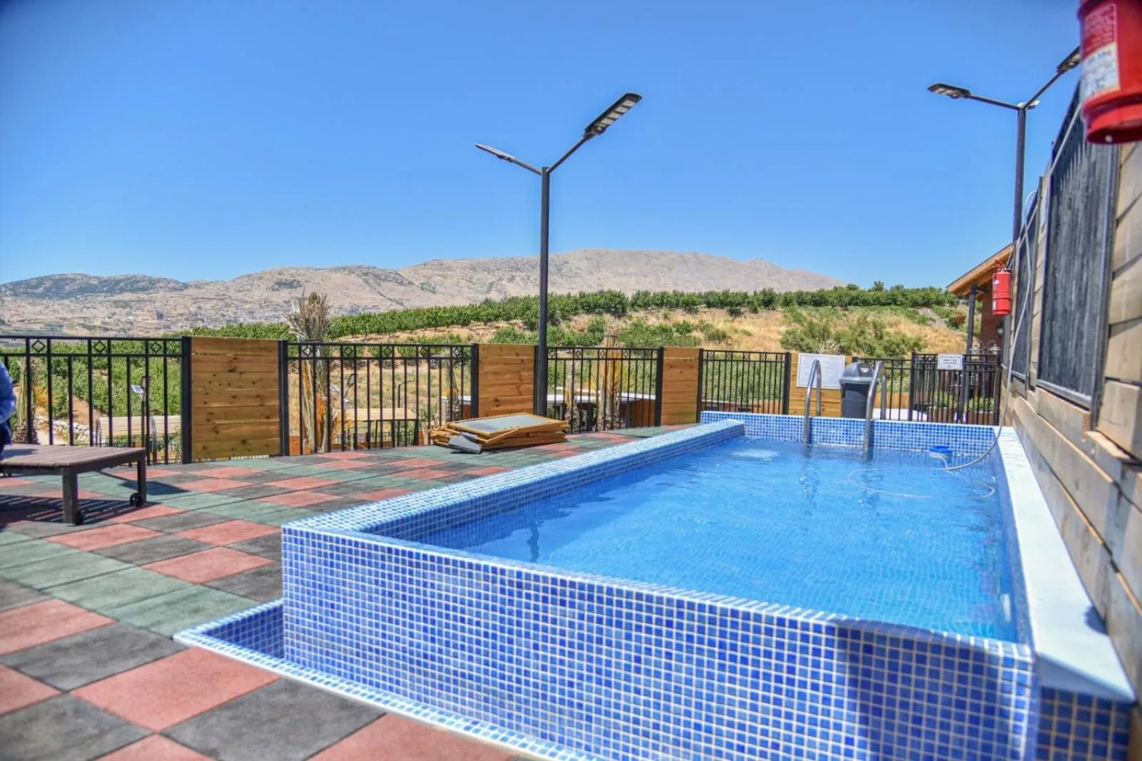 Mitzpe Hermon Tzimmers