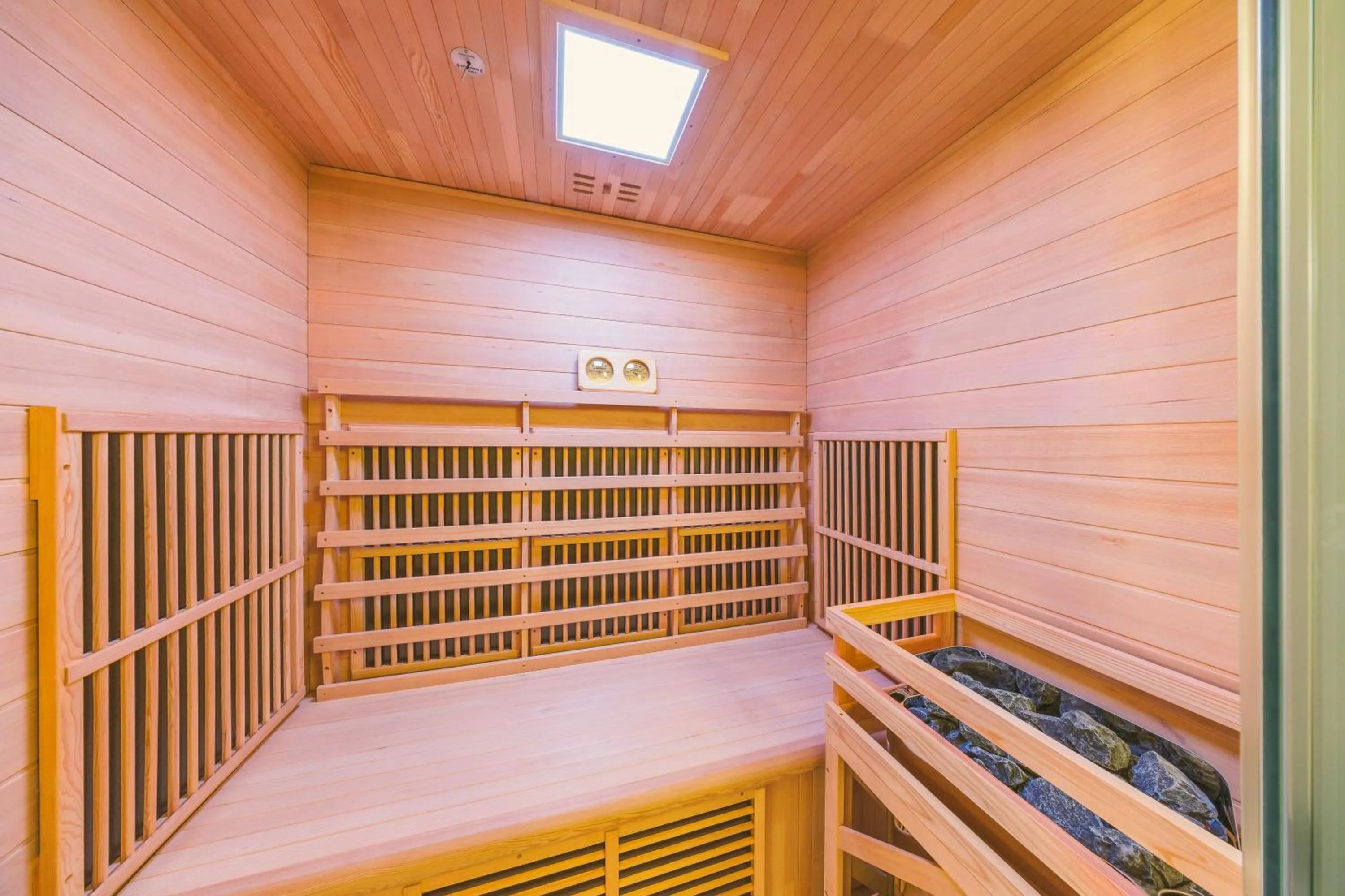 Sauna in Takamiya Hotel Hammond