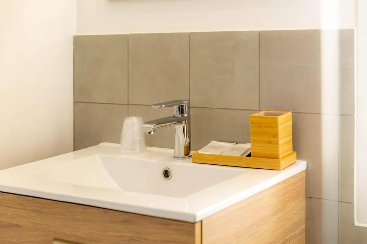 Bathroom in Provence Au Coeur Appart Hotels