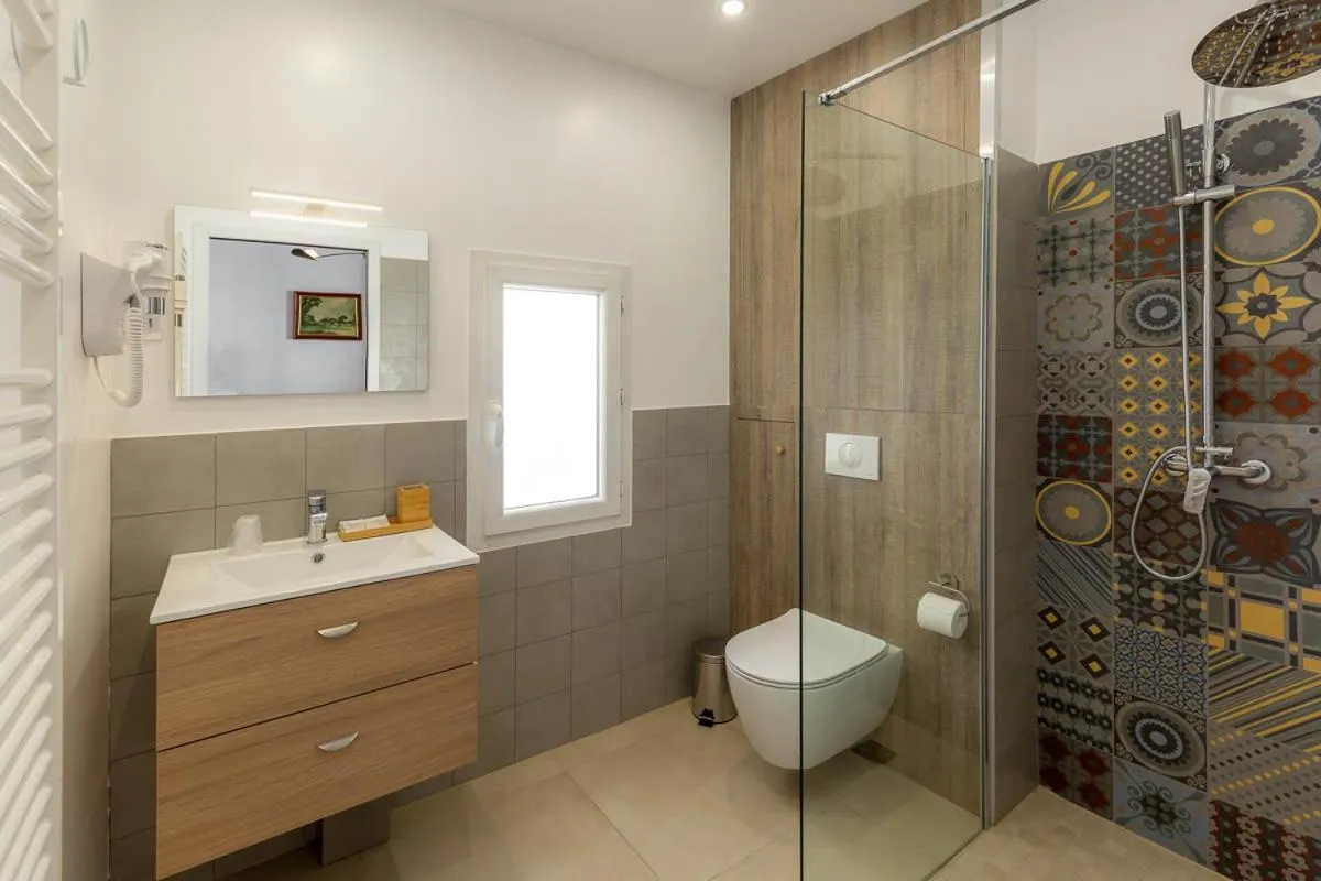 Bathroom in Provence Au Coeur Appart Hotels