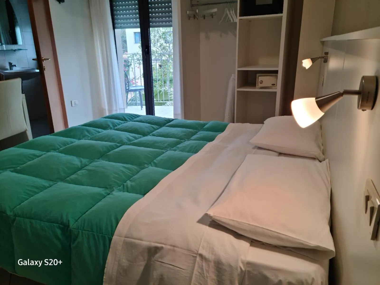 Bedroom, Bed in Hotel Lido