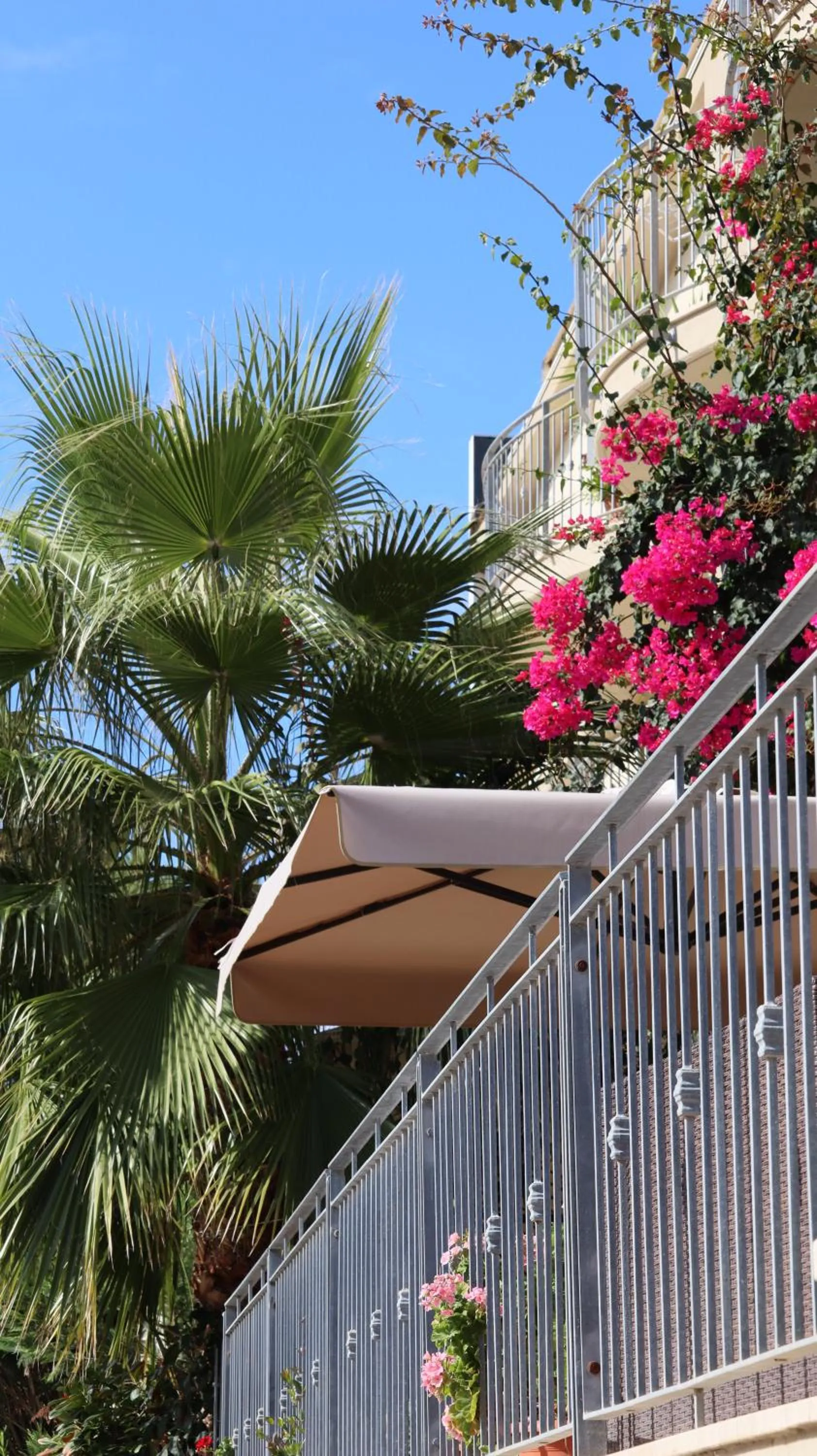 Property building in Hotel Lido