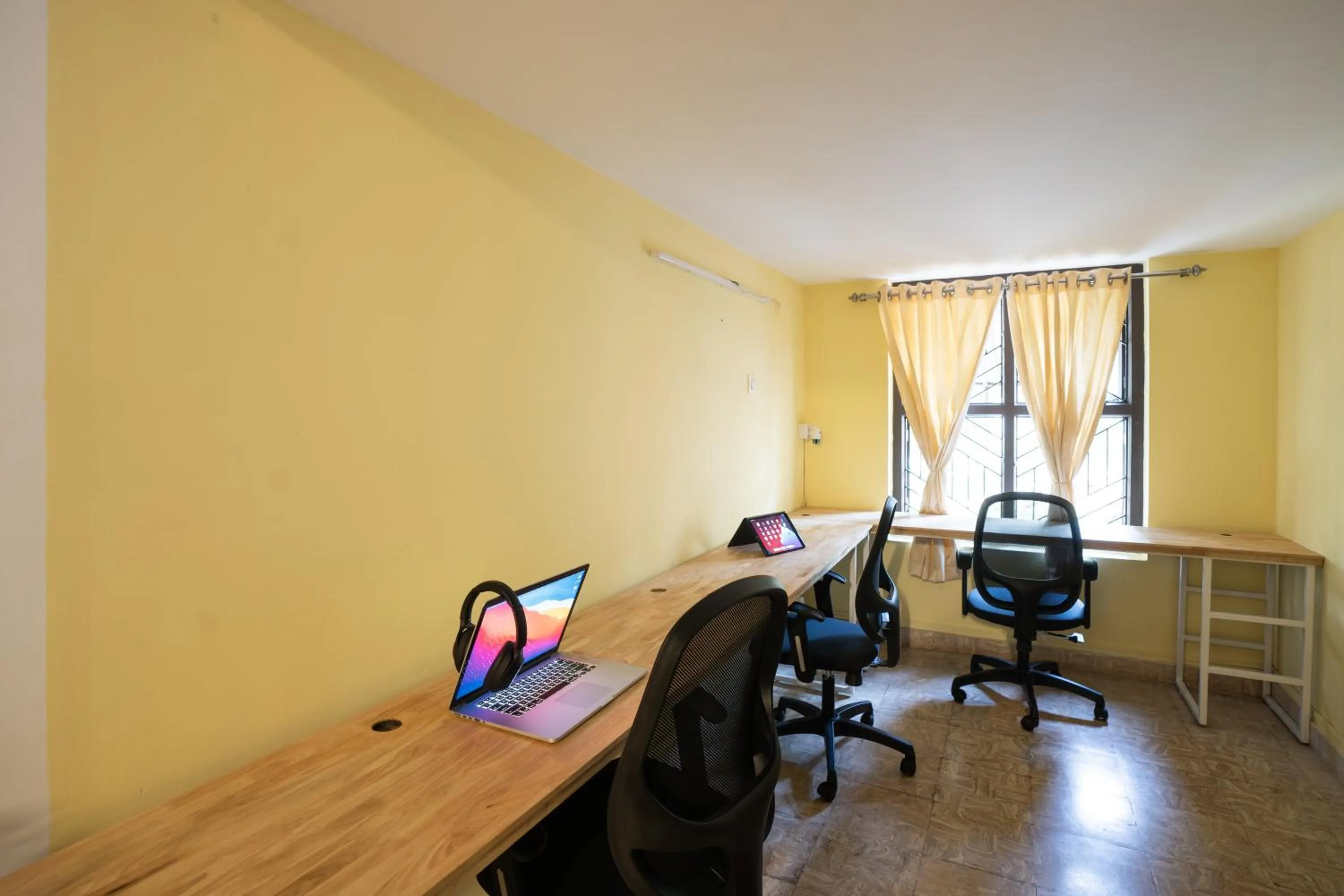 hair dresser in Zostel Coorg, Madikeri