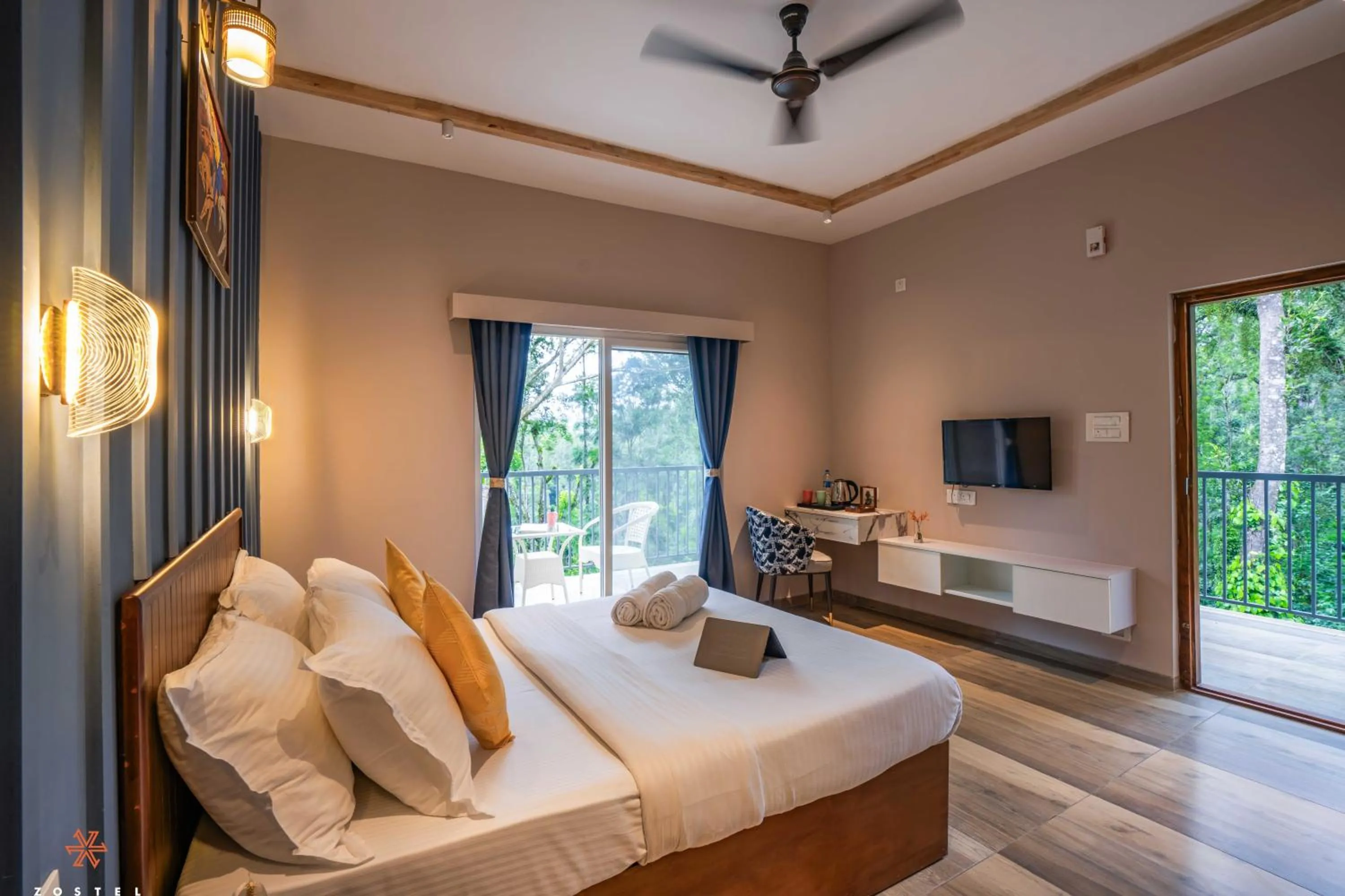 Photo of the whole room, Bed in Zostel Coorg, Madikeri