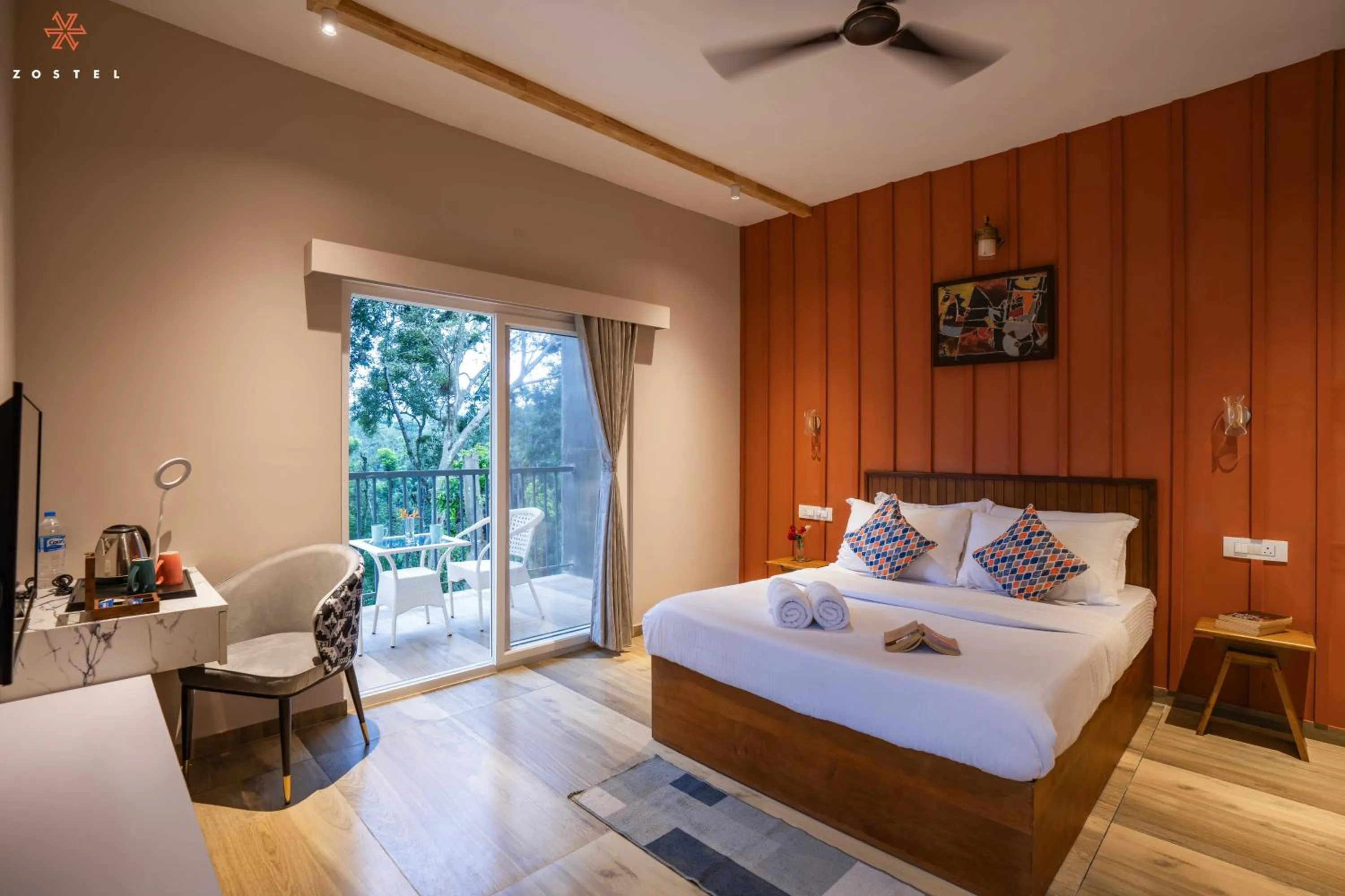 TV and multimedia, Bed in Zostel Coorg, Madikeri