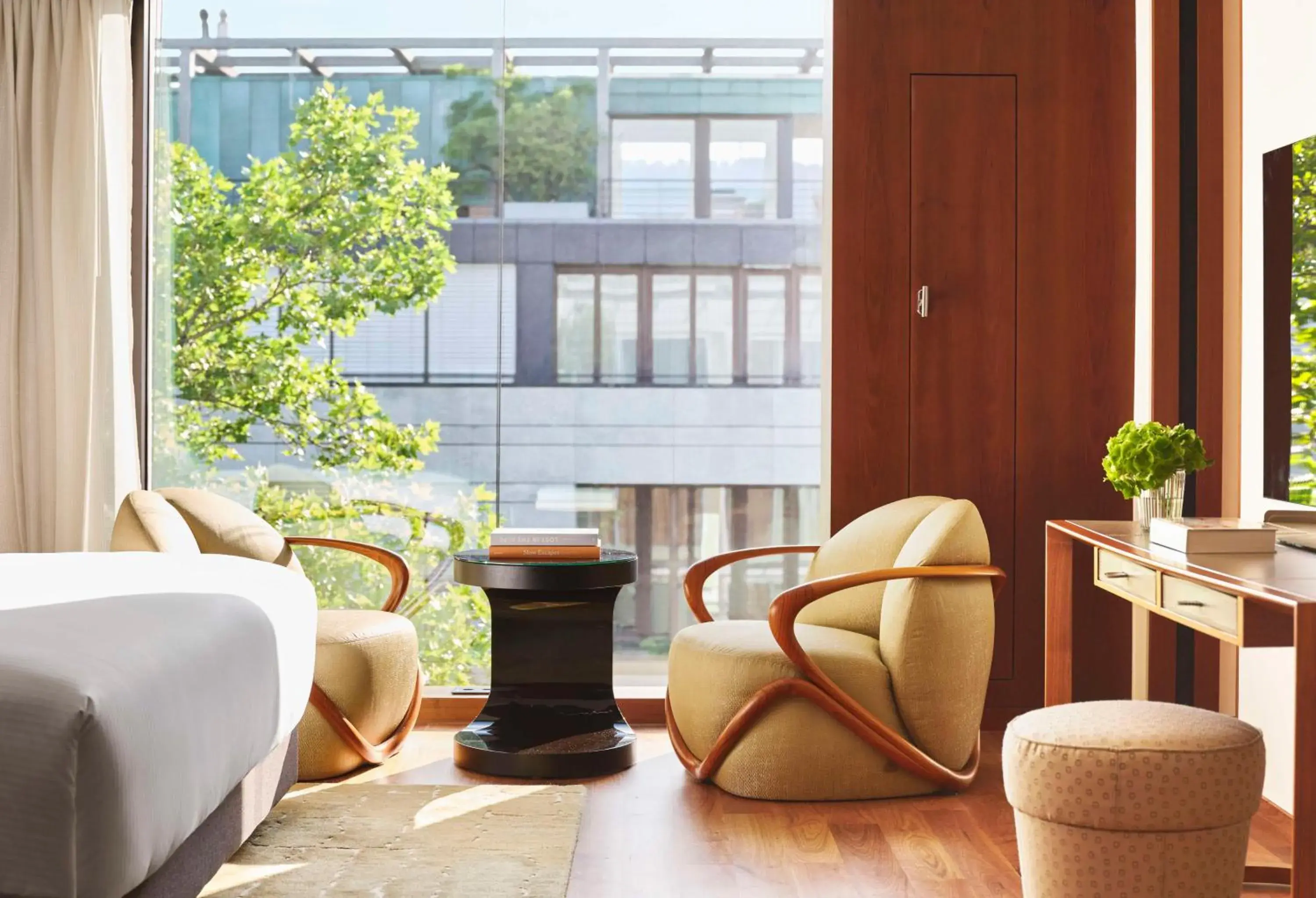 Photo of the whole room in Park Hyatt Zurich – City Center Luxury Photo of the whole room in Park Hyatt Zurich – City Center Luxury