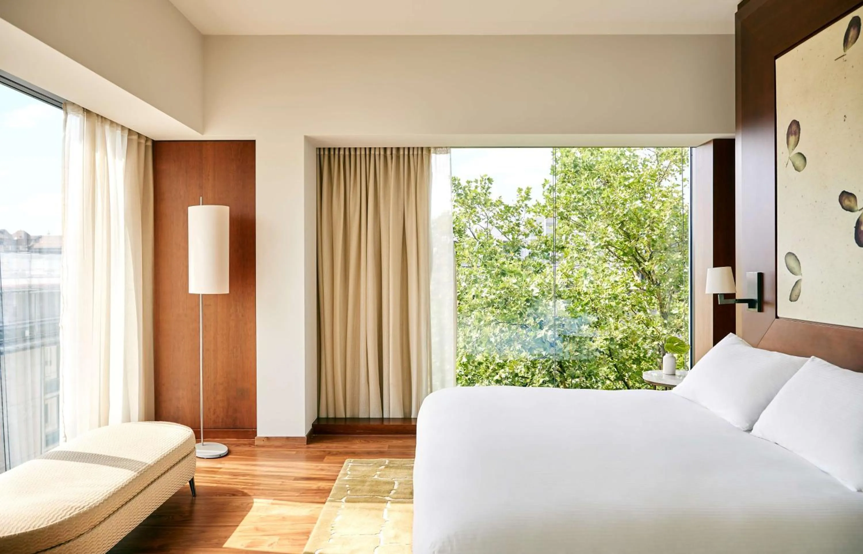 Photo of the whole room, Bed in Park Hyatt Zurich – City Center Luxury