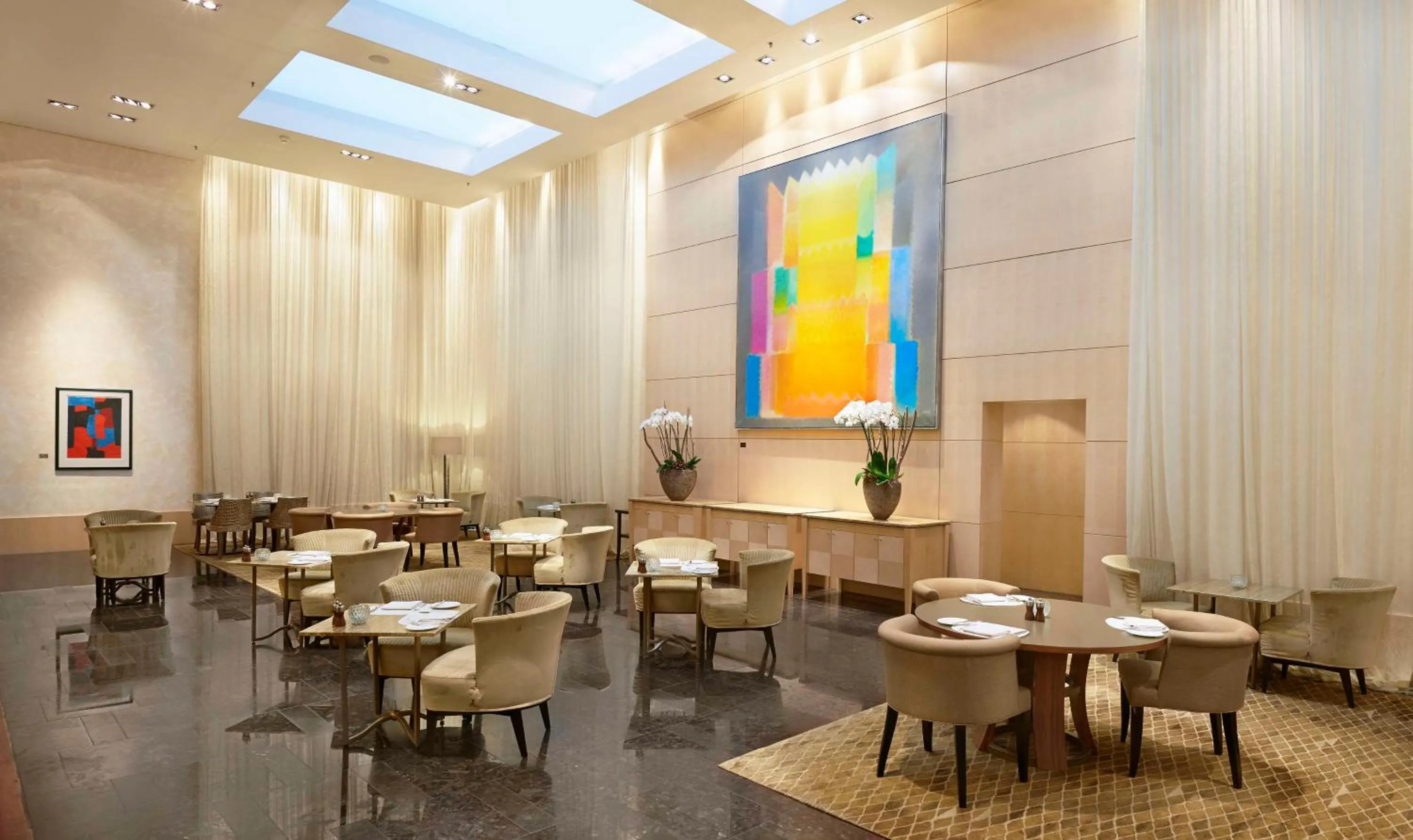 Lobby or reception in Park Hyatt Zurich – City Center Luxury