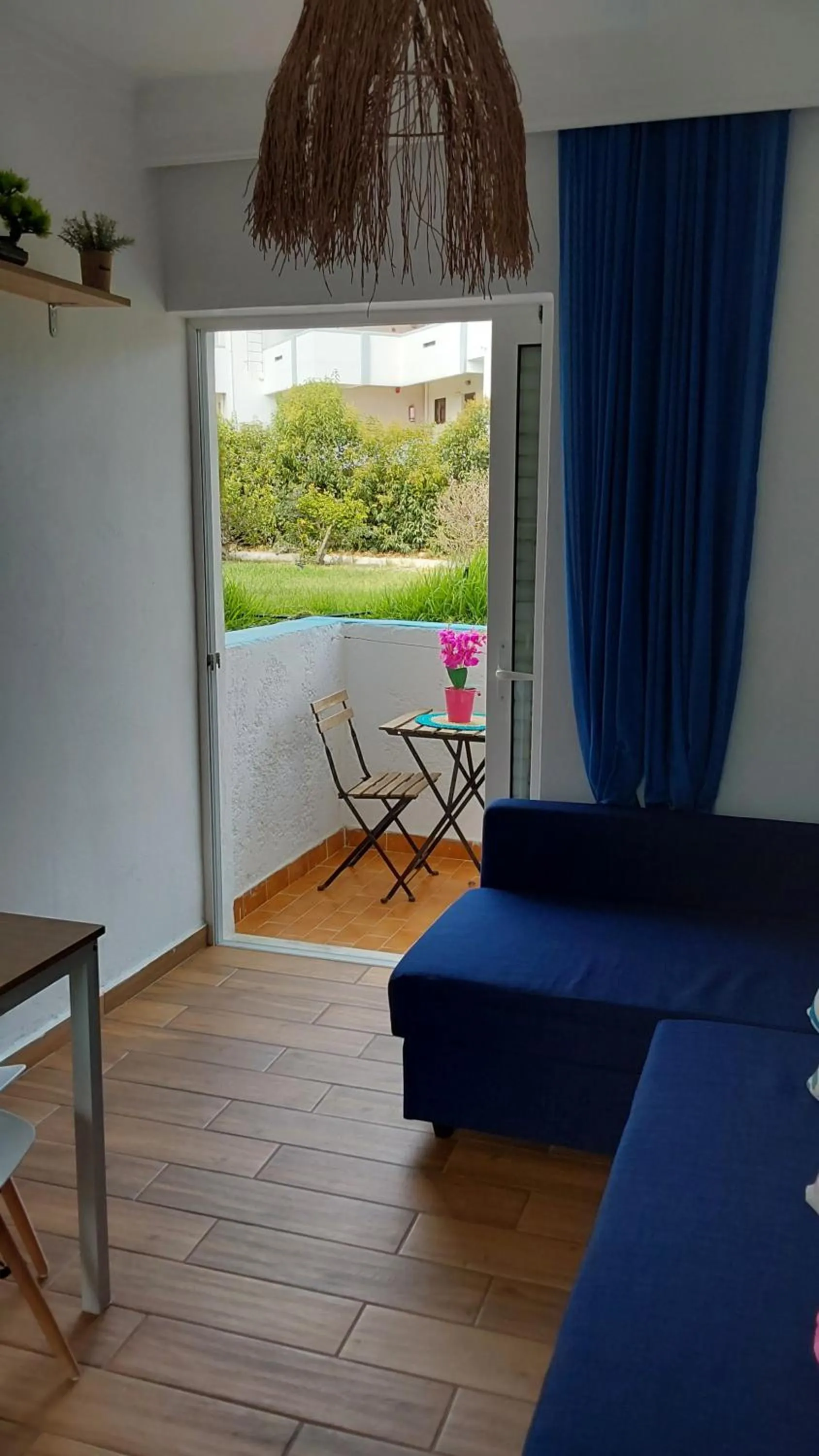 Kosinmyheart Apartment 11 & Studio10