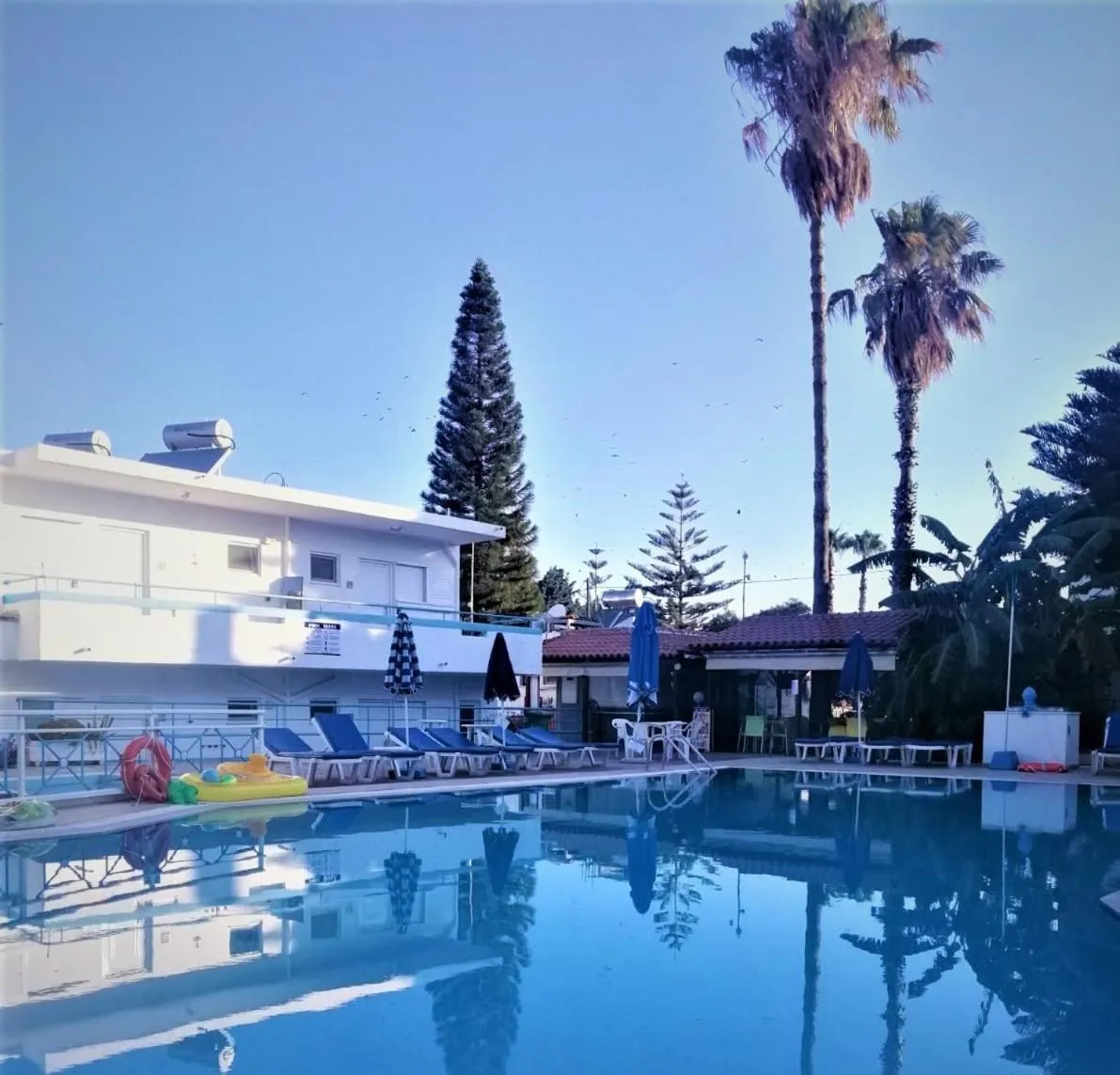 Swimming pool in Kosinmyheart Apartment 11 & Studio10