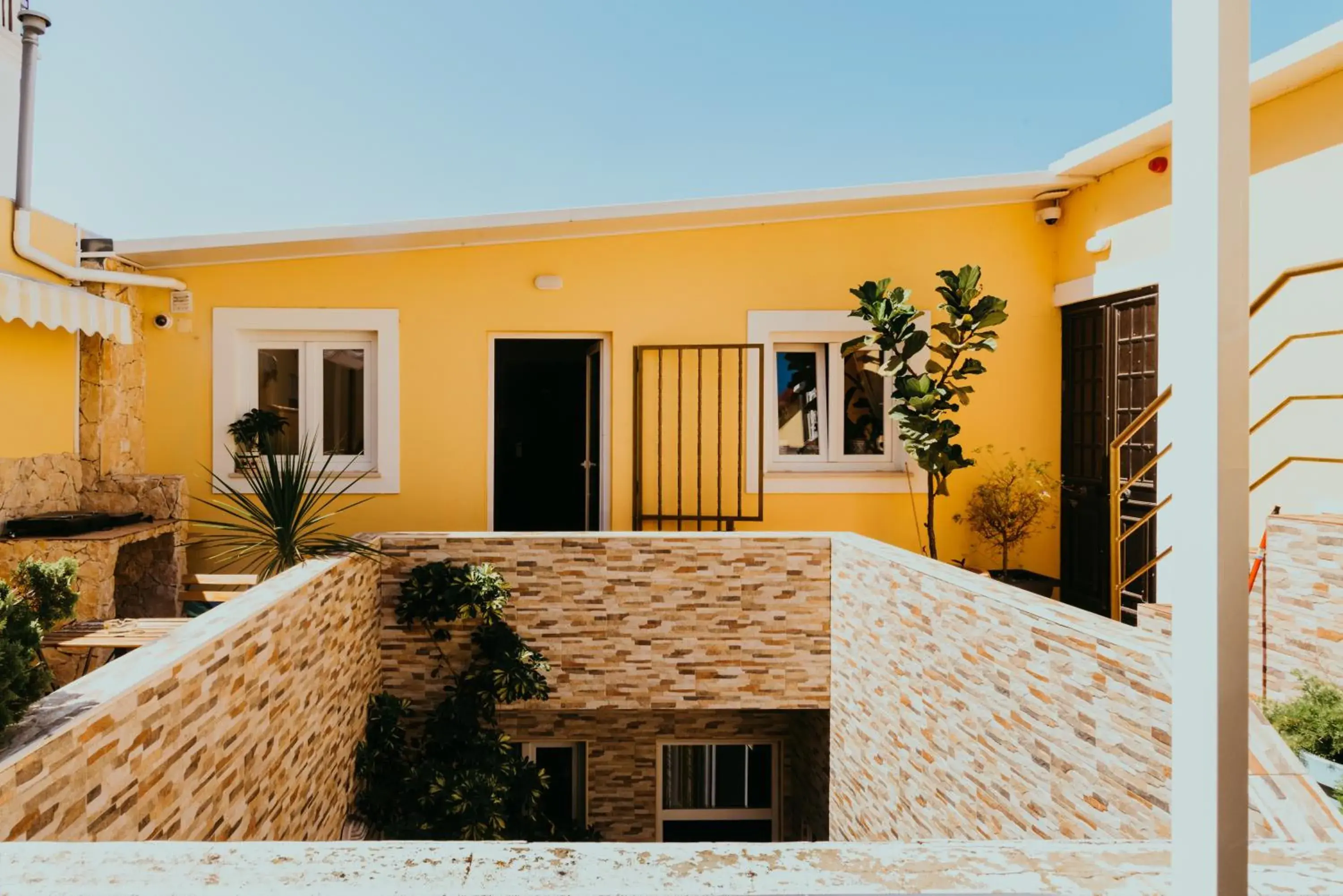 Property building in Happy House Comfort Plus Property building in Happy House Comfort Plus