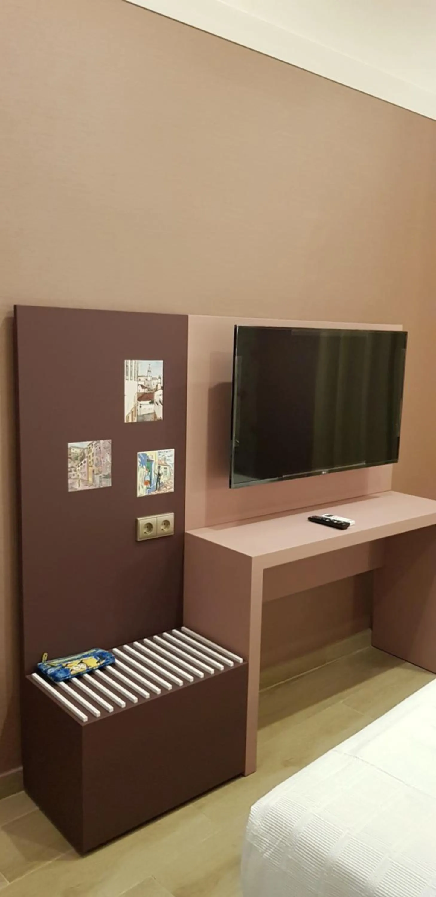 TV and multimedia in Happy House Comfort Plus