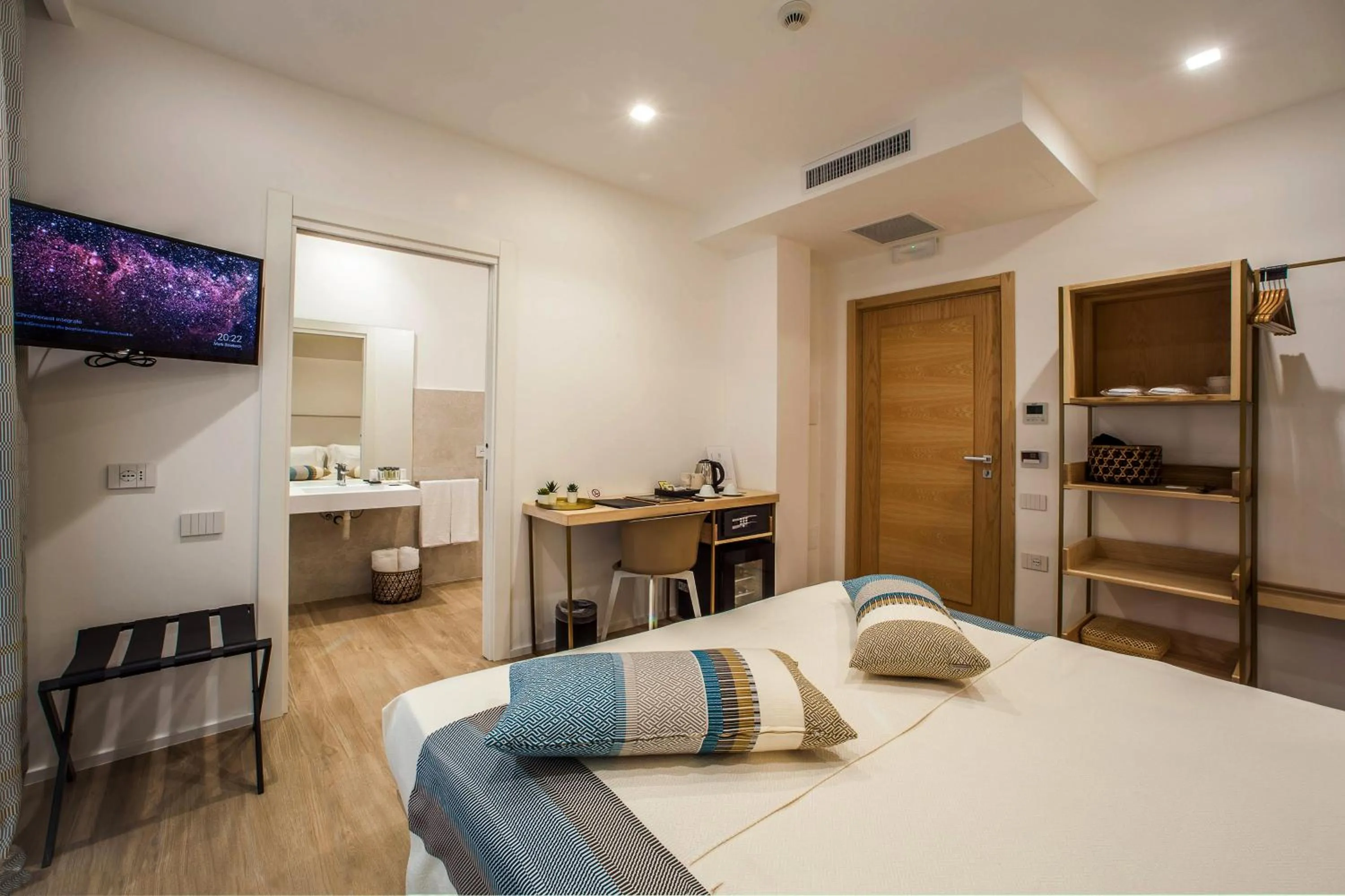 Bed in NOHA Lifestyle Hotel - Adults Only