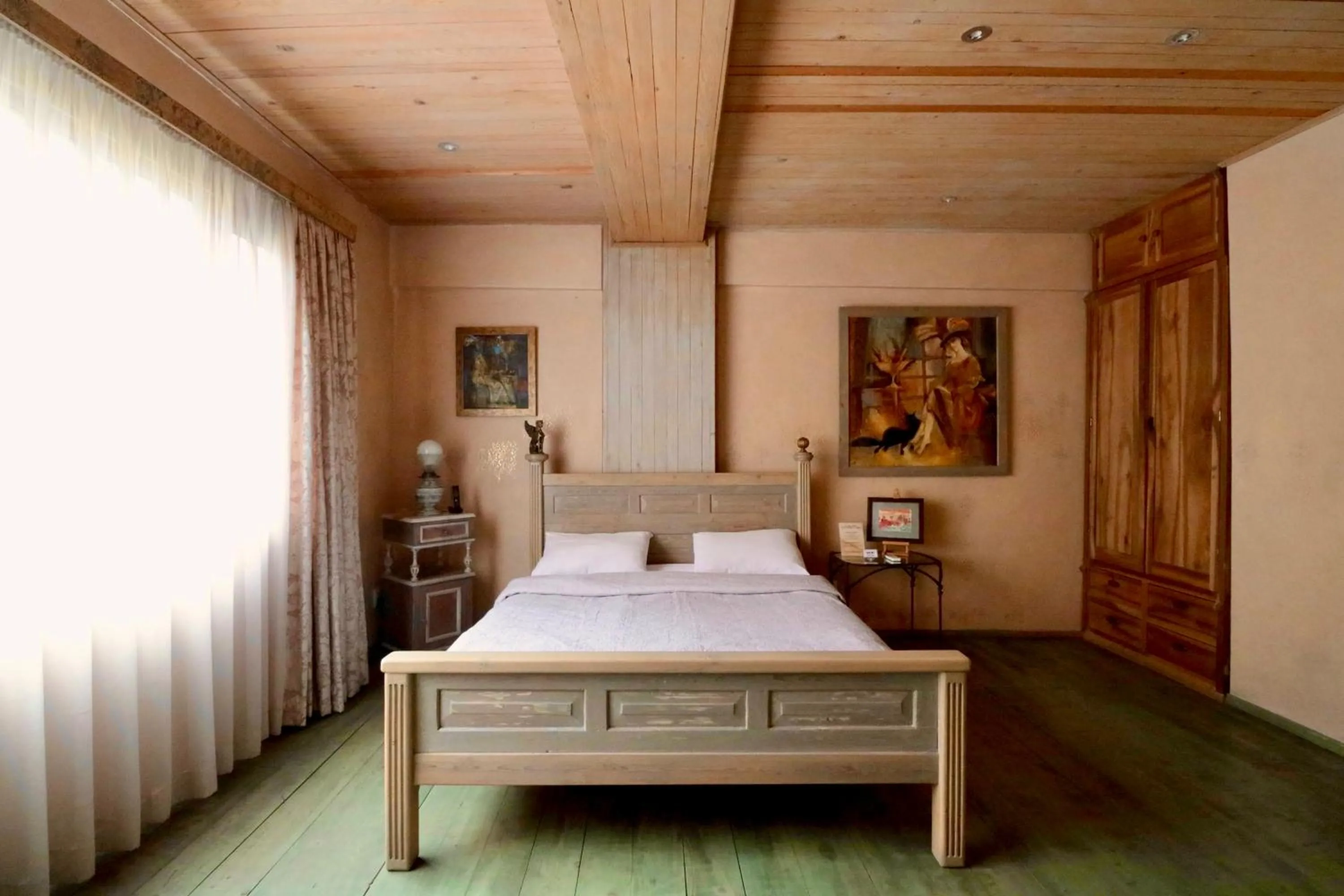 Bed in Artists Residence in Tbilisi