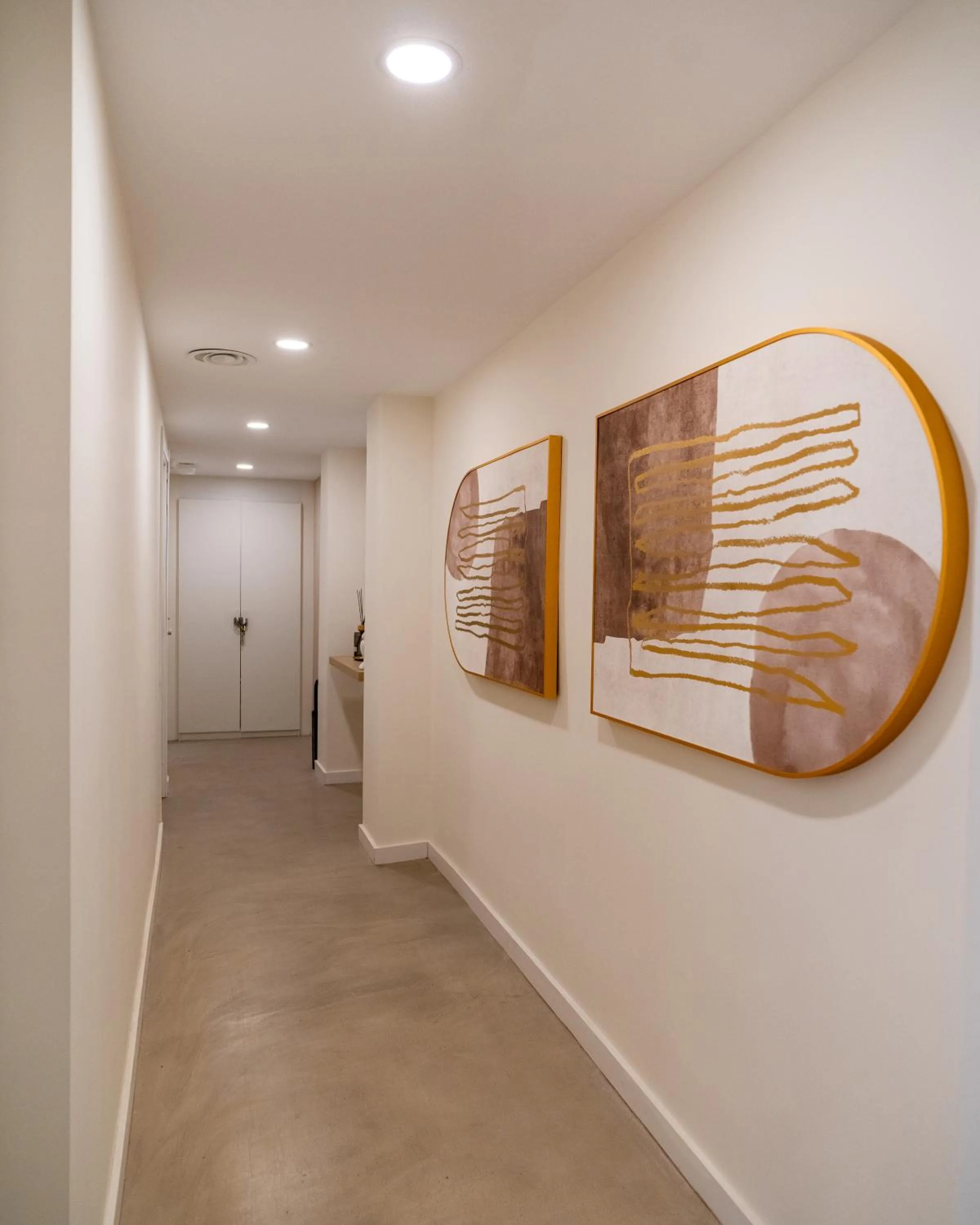 Viva Valencia Apartments