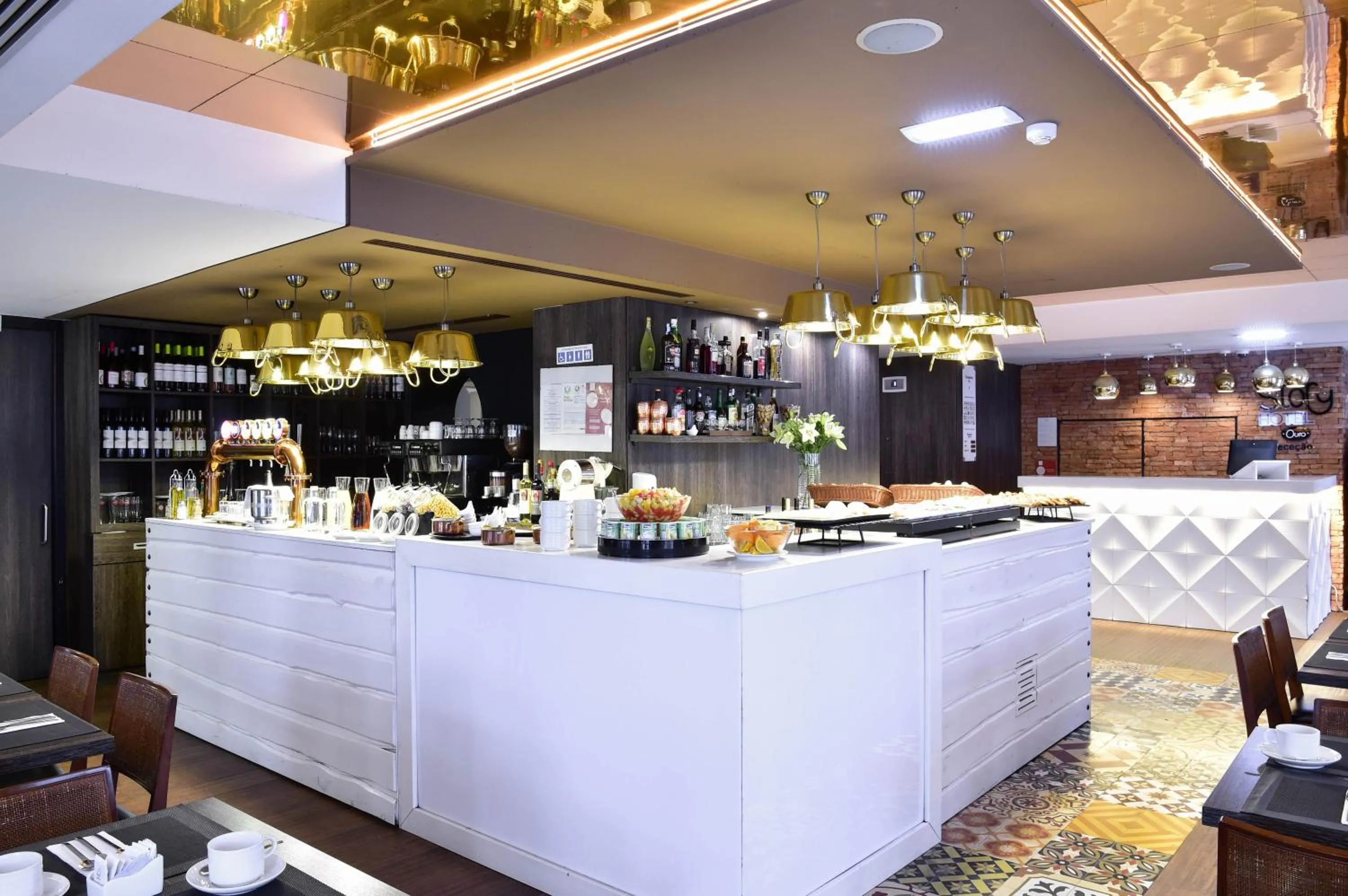 Restaurant/places to eat in My Story Hotel Ouro