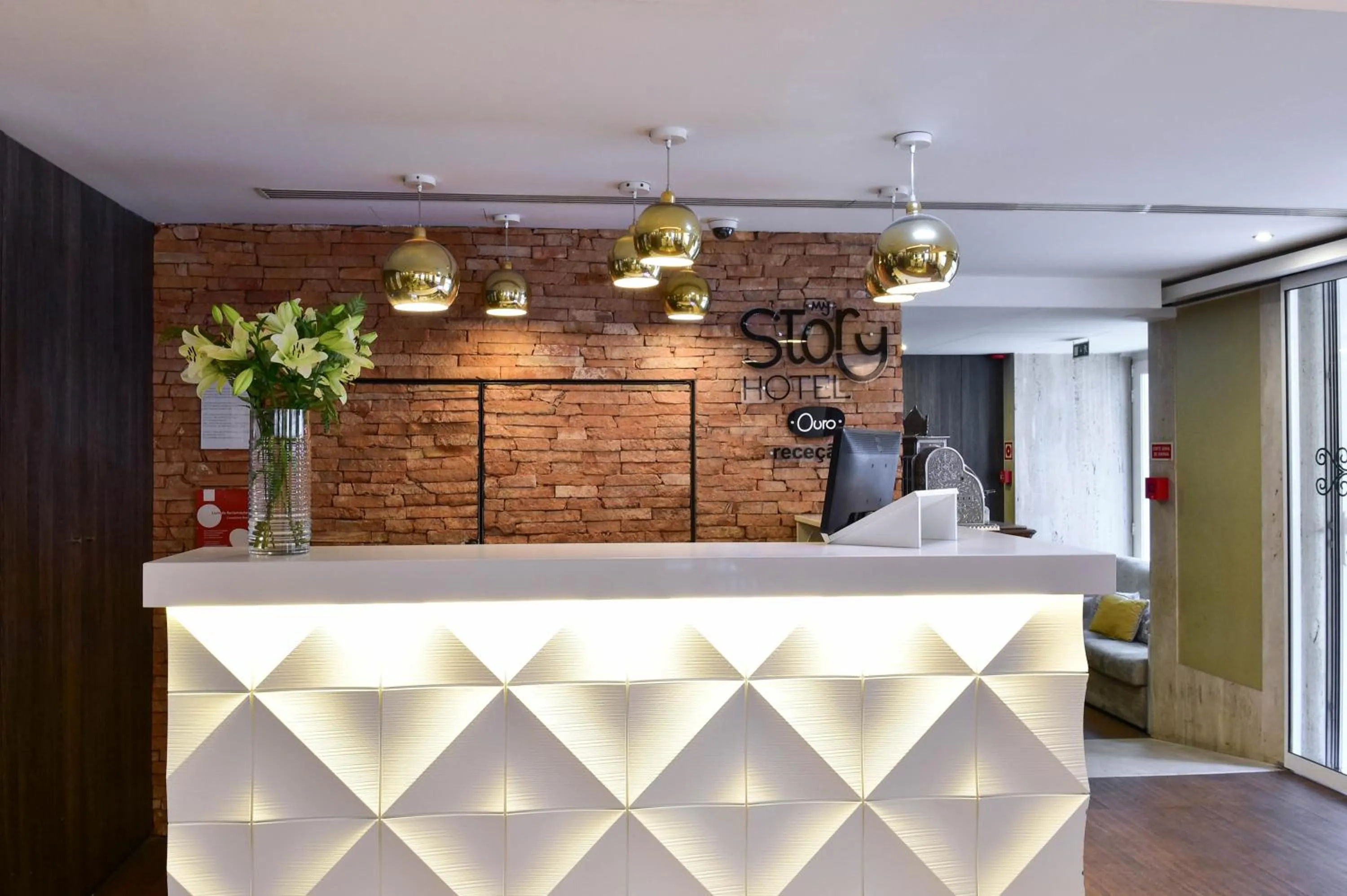 Lobby or reception in My Story Hotel Ouro