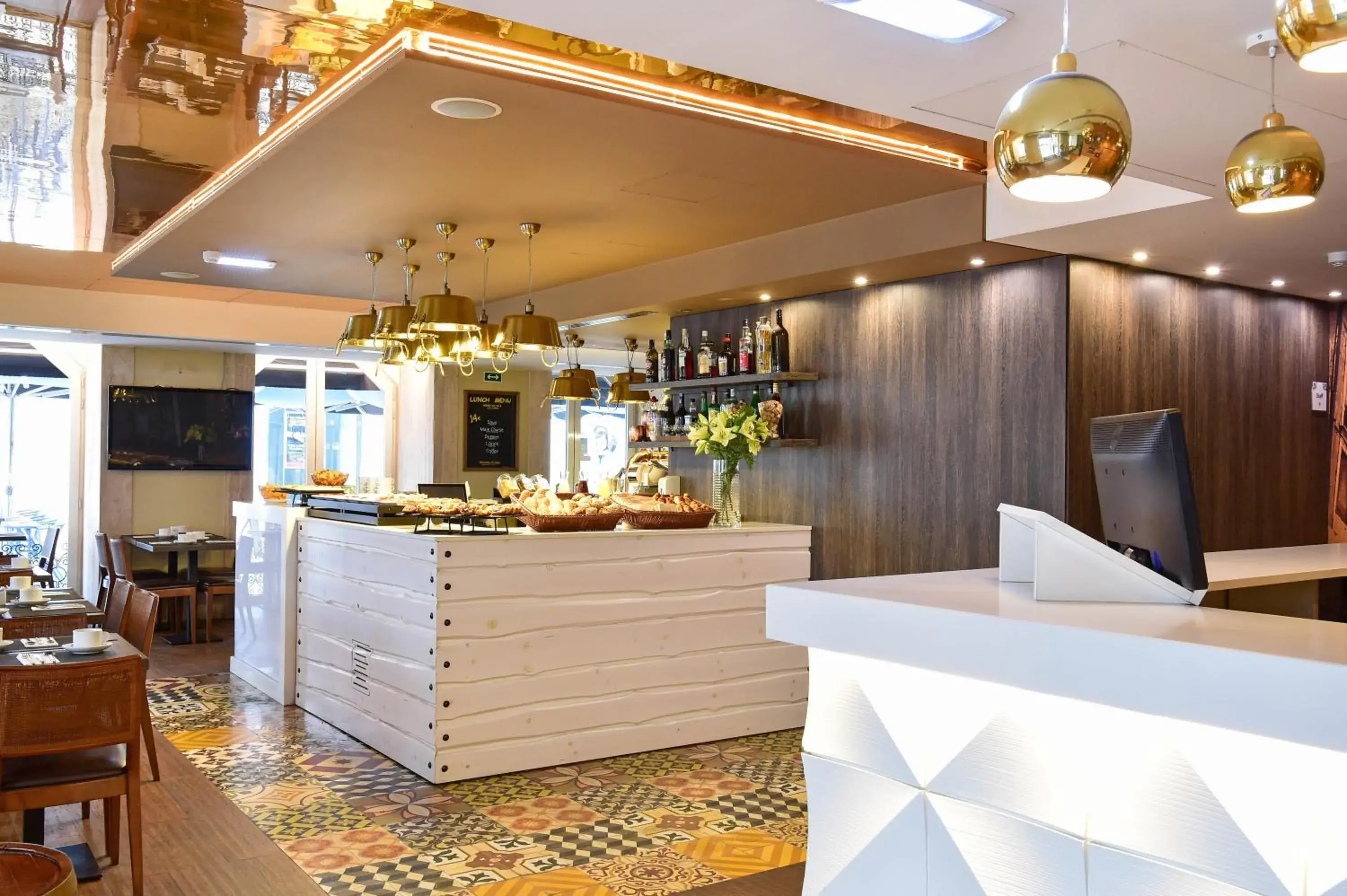 Restaurant/places to eat in My Story Hotel Ouro Restaurant/places to eat in My Story Hotel Ouro