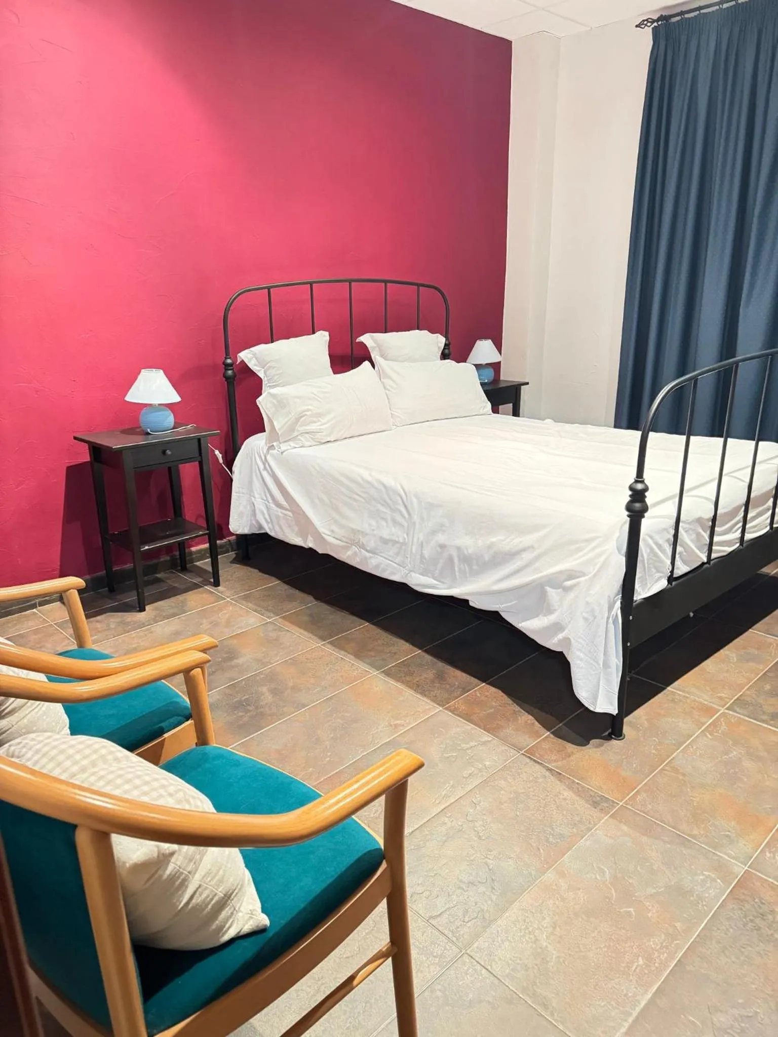 Bed in Hotel Restaurante Sonsoles