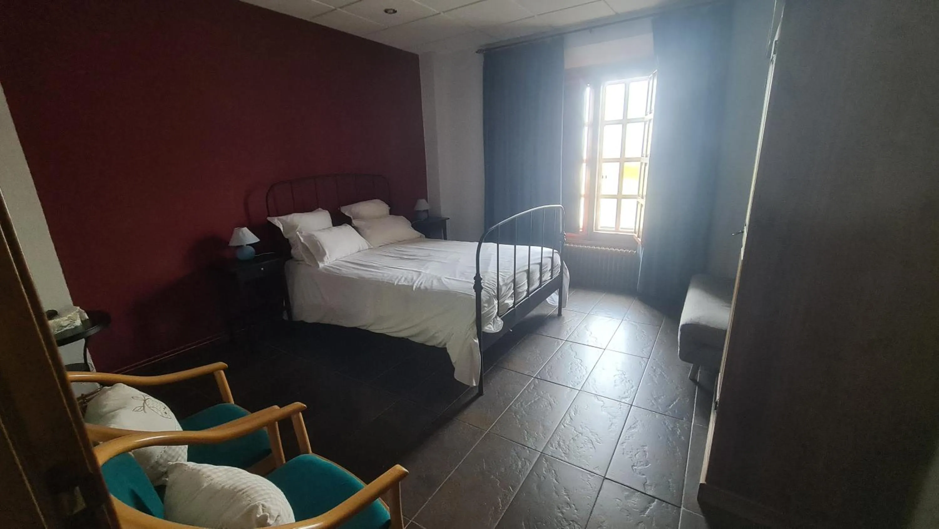 Bed in Hotel Restaurante Sonsoles