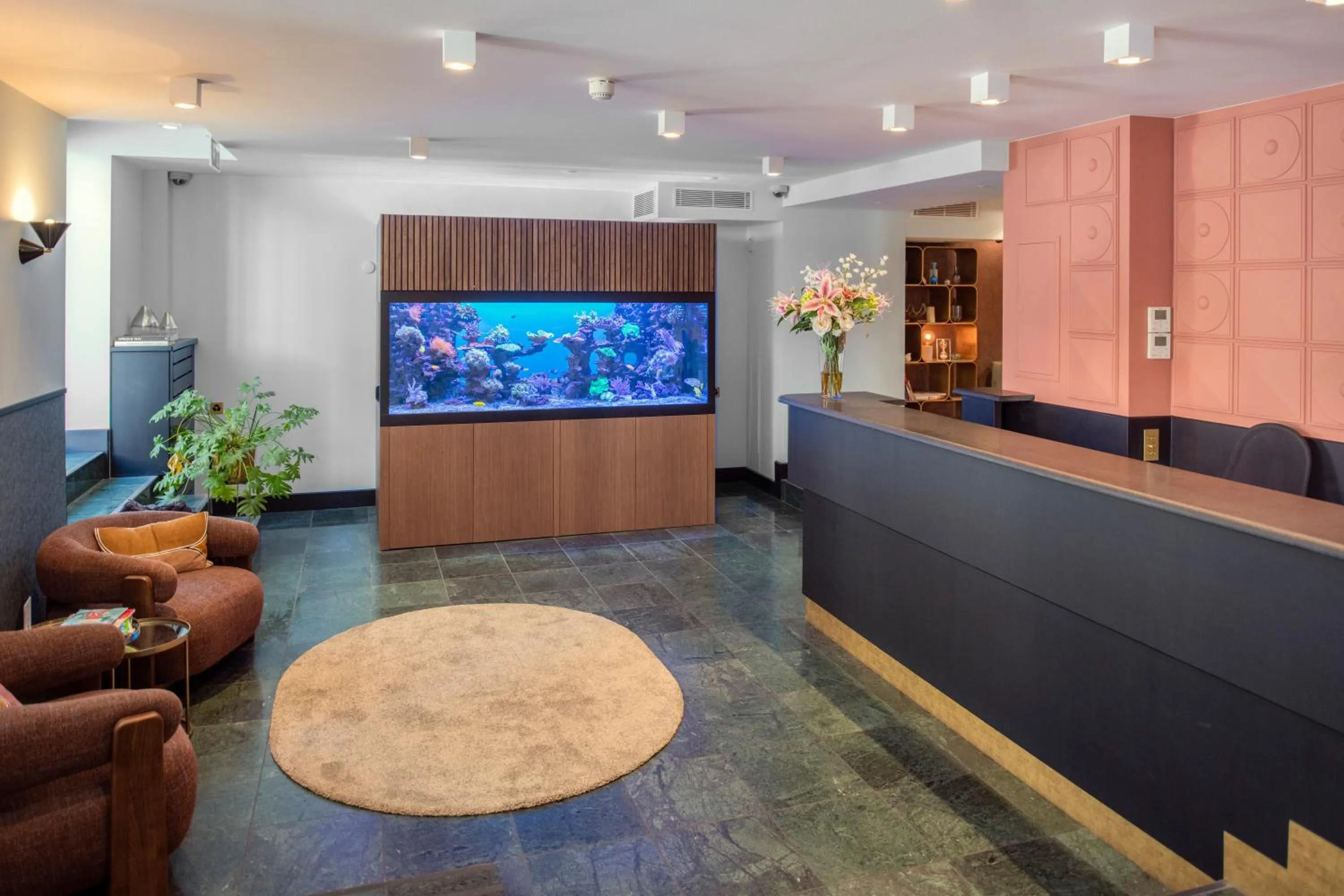 Lobby or reception in Hôtel Pax