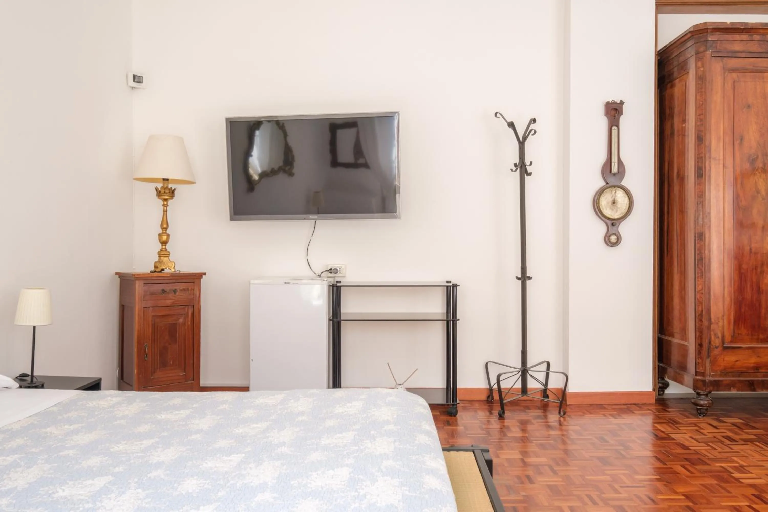 TV and multimedia, Bed in Cristina Rossi Bed&Breakfast