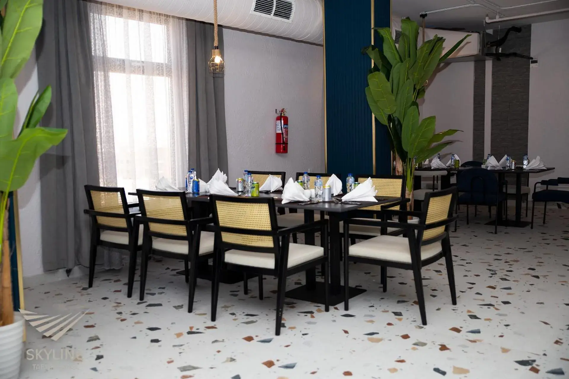 Restaurant/places to eat in Skyline Tabuk Hotel Restaurant/places to eat in Skyline Tabuk Hotel