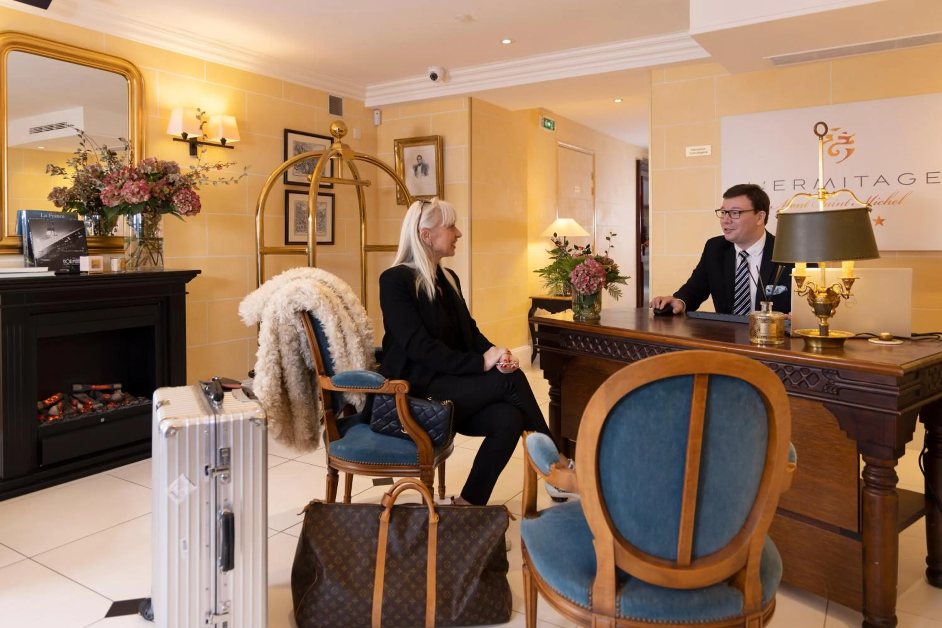 People in Ermitage - Mont-Saint-Michel