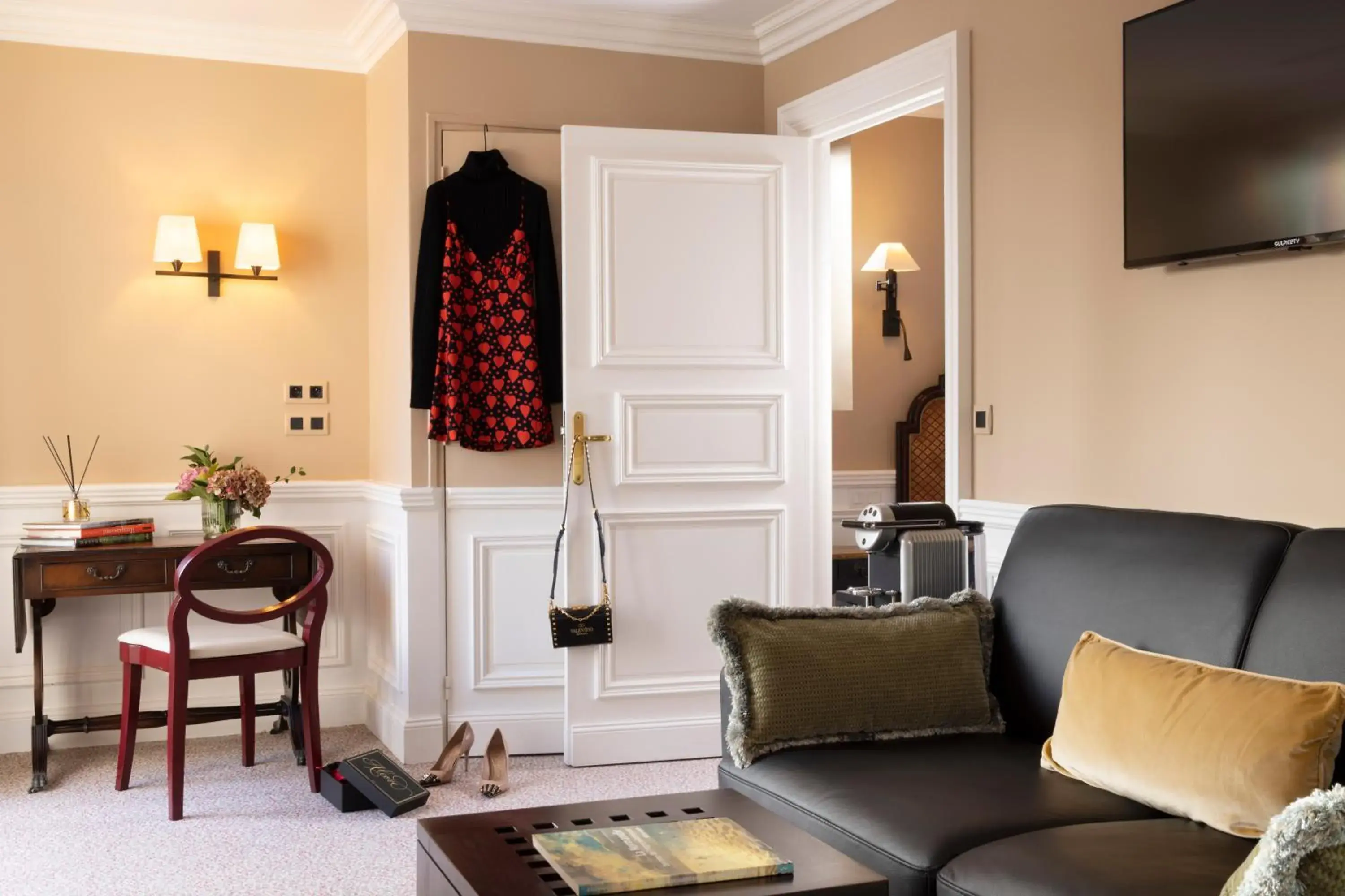 Bedroom in Ermitage - Mont-Saint-Michel Bedroom in Ermitage - Mont-Saint-Michel