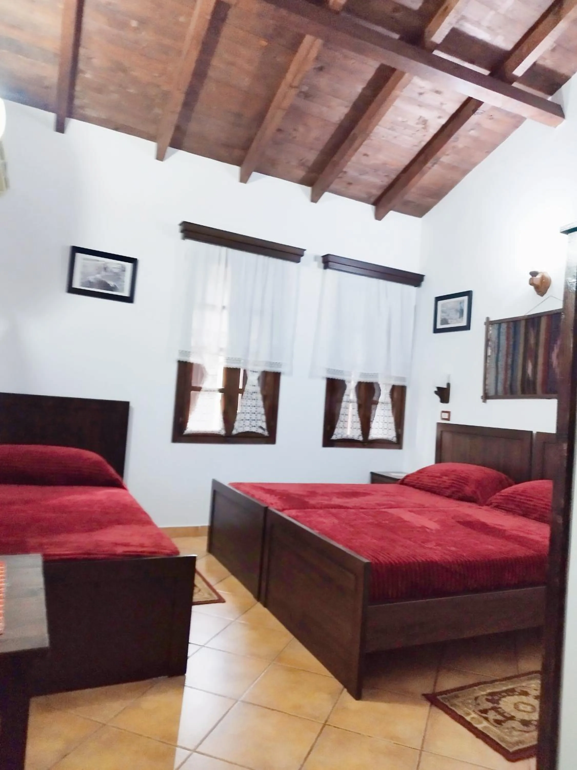 Bed in Guva Mangalem Hotel Restaurant