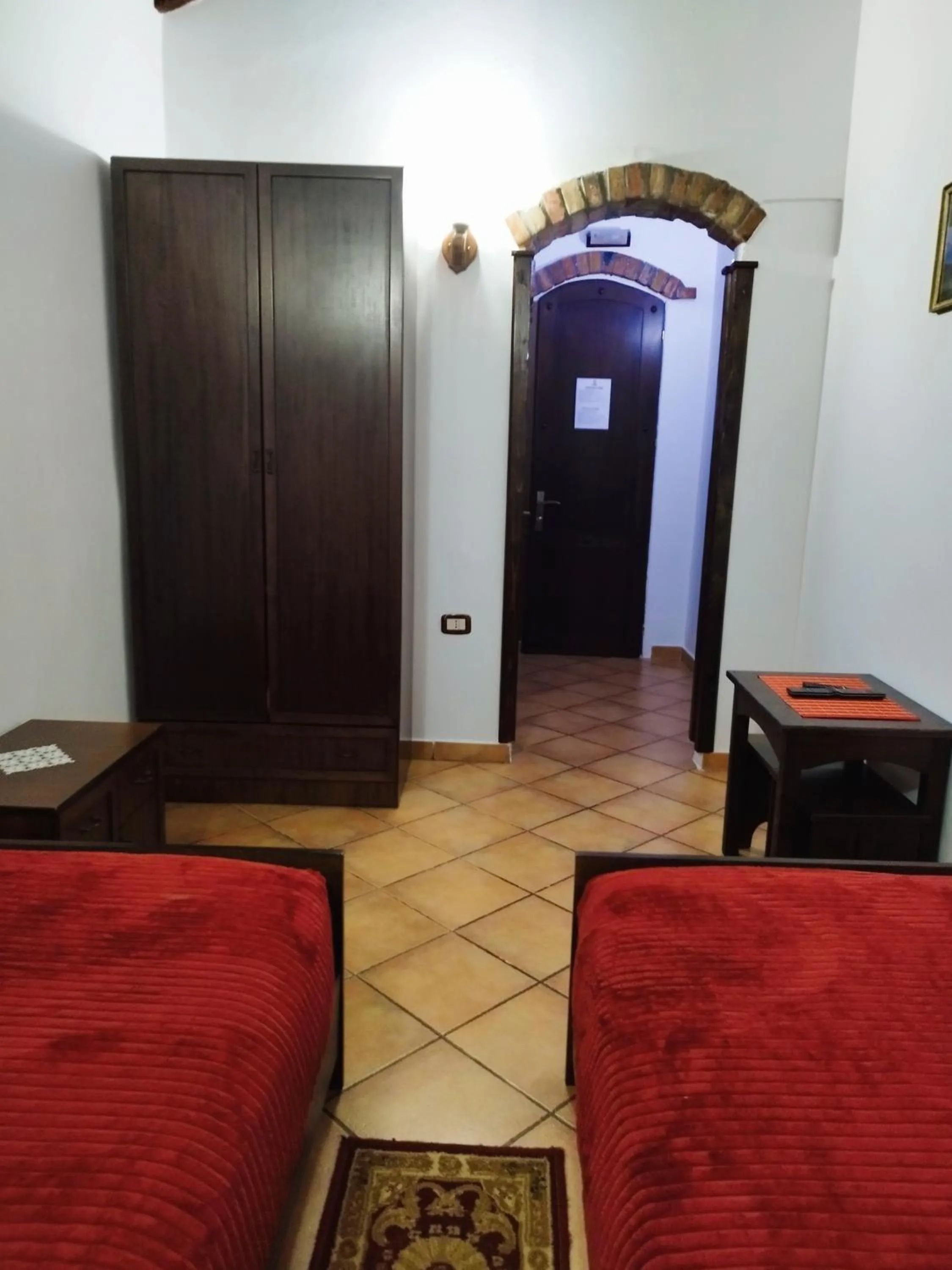 Bed in Guva Mangalem Hotel Restaurant