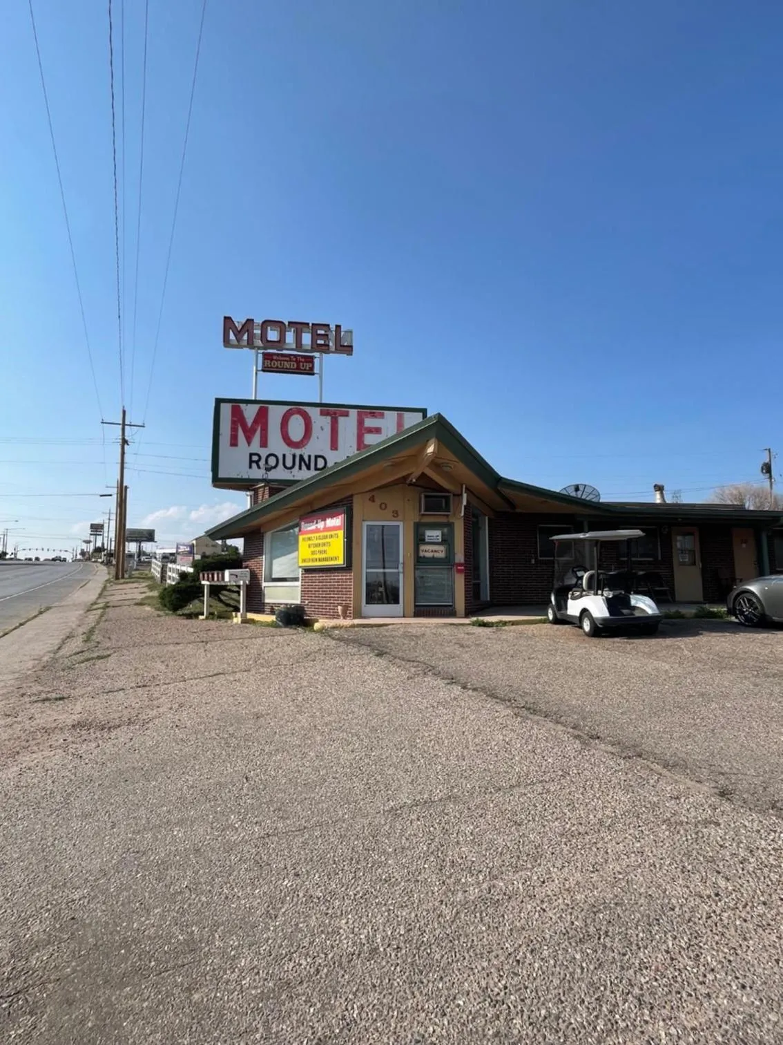 Round-Up Motel
