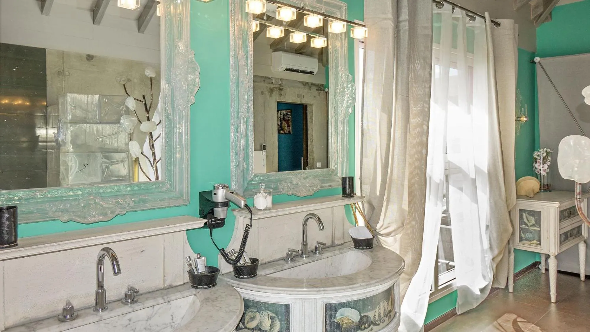 Shower in Villa Lodge 4 Epices