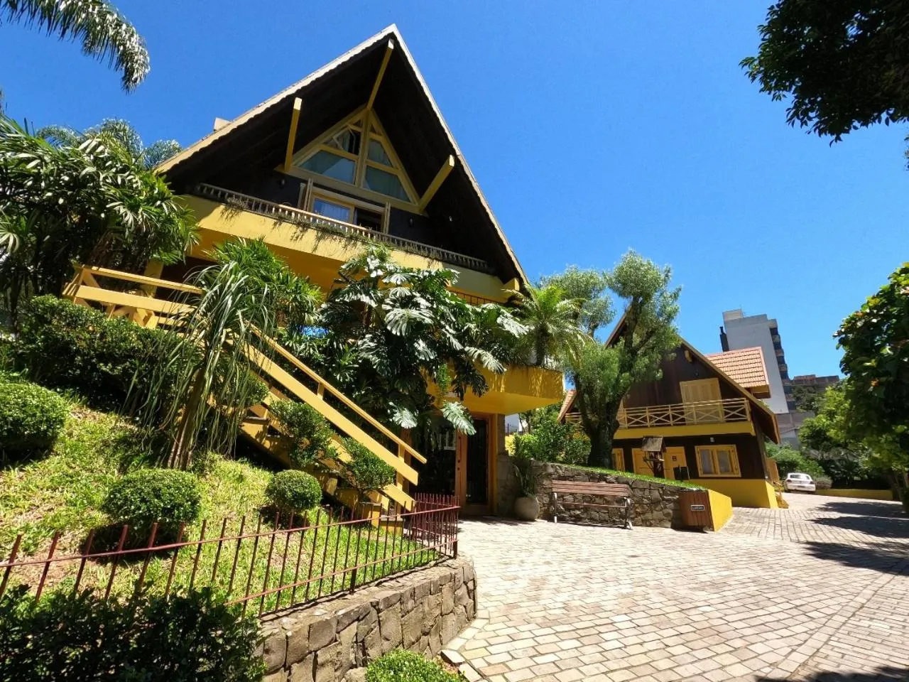 Property building in Pousada Do Chalé