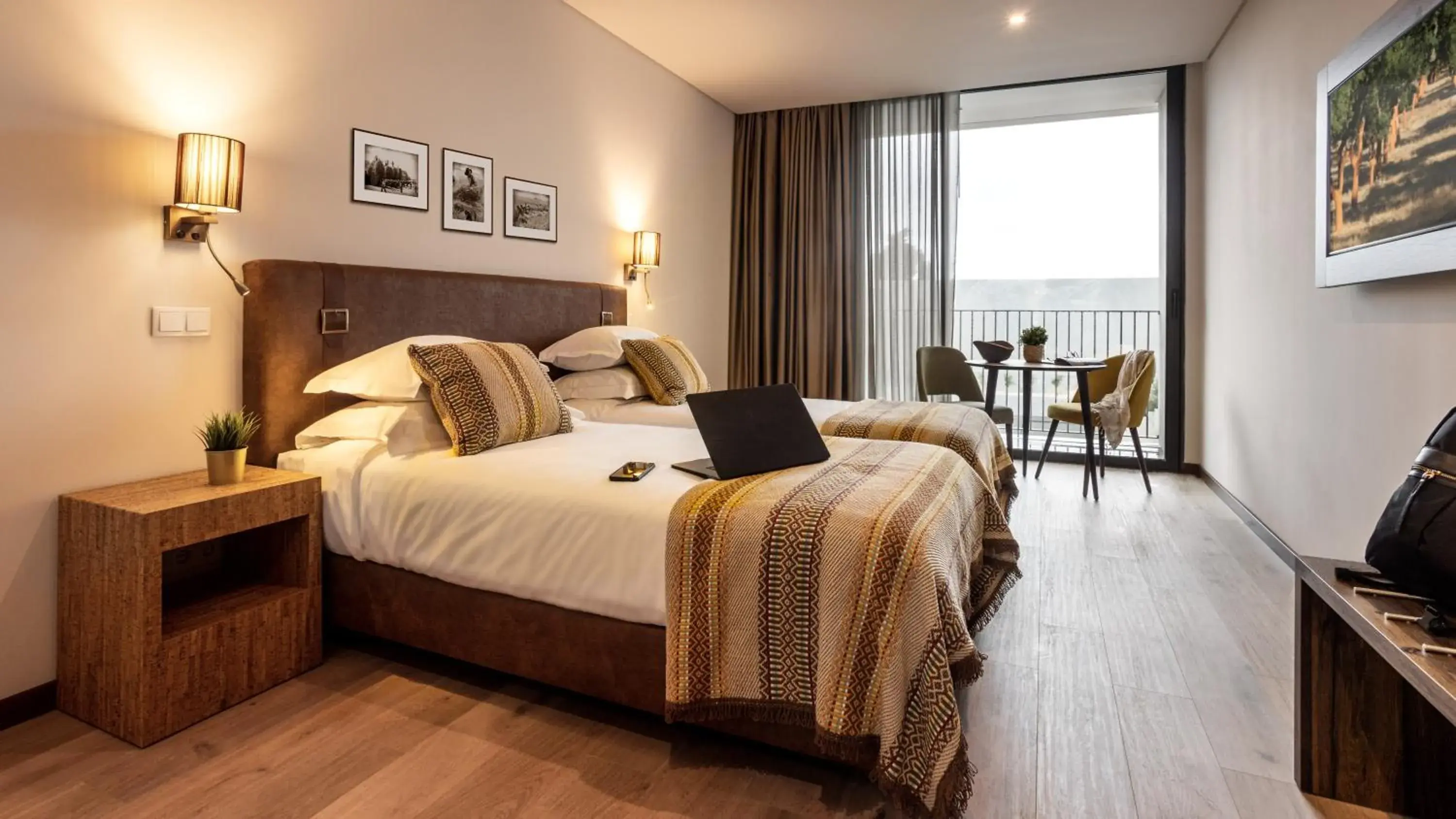 Bedroom, Bed in Évora O Cante Hotel Bedroom, Bed in Évora O Cante Hotel