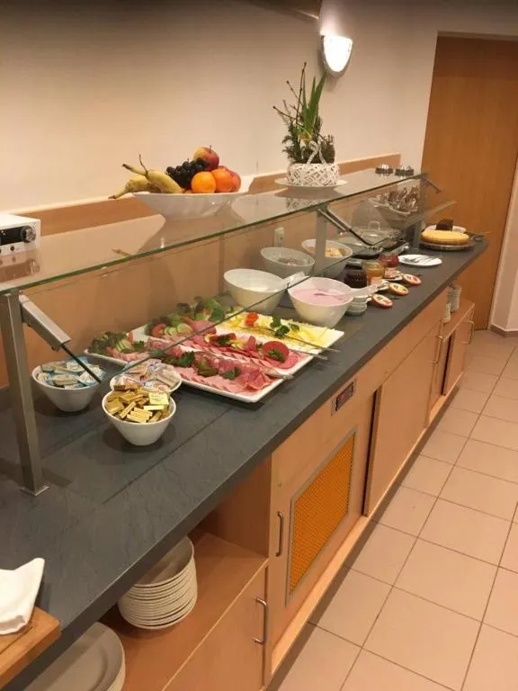 Food and drinks in Motel Hormersdorf