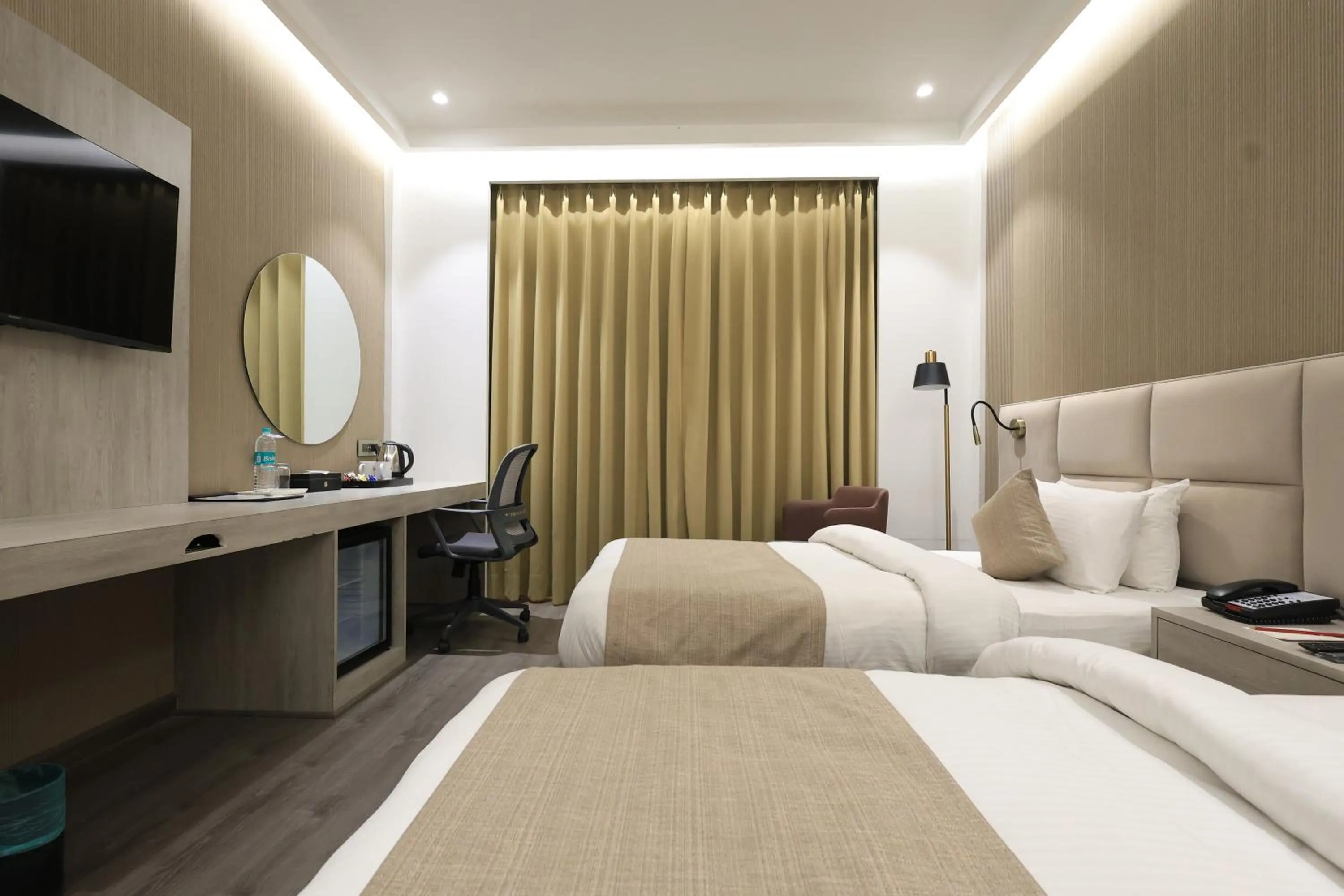 Bed in Hotel Swarn Towers