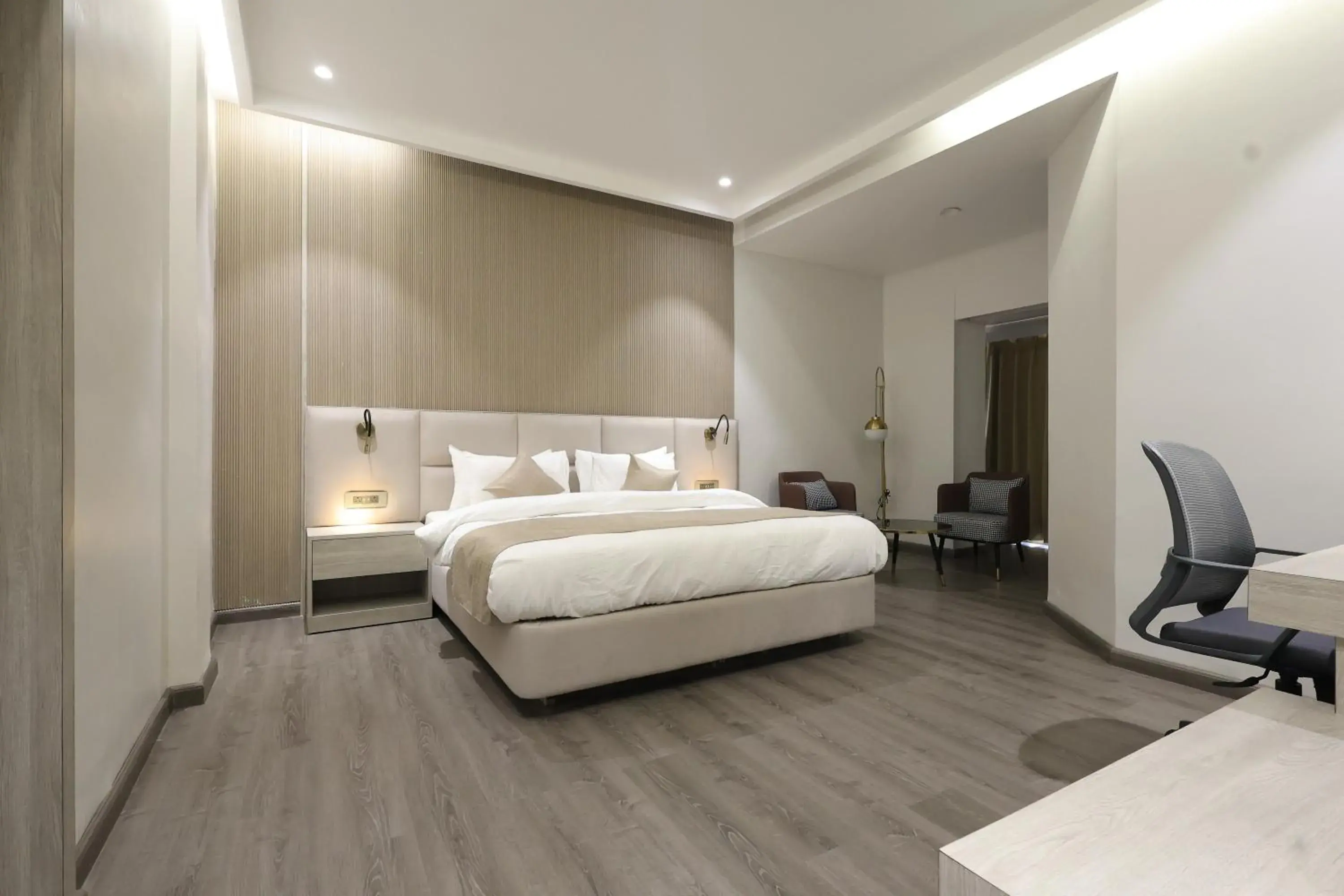 Bed in Hotel Swarn Towers Bed in Hotel Swarn Towers