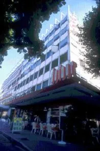 Facade/entrance in Hotel Dufour