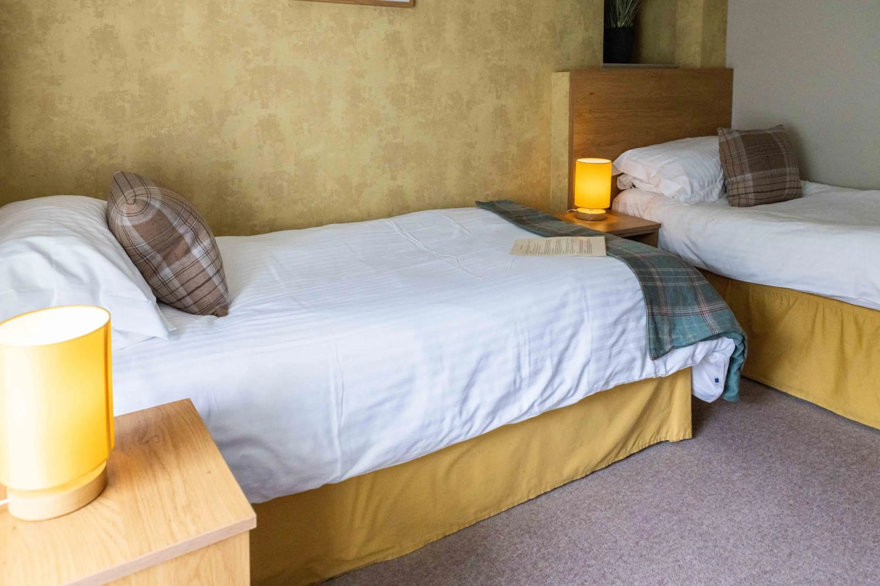Bedroom, Bed in Old Aberlady Inn