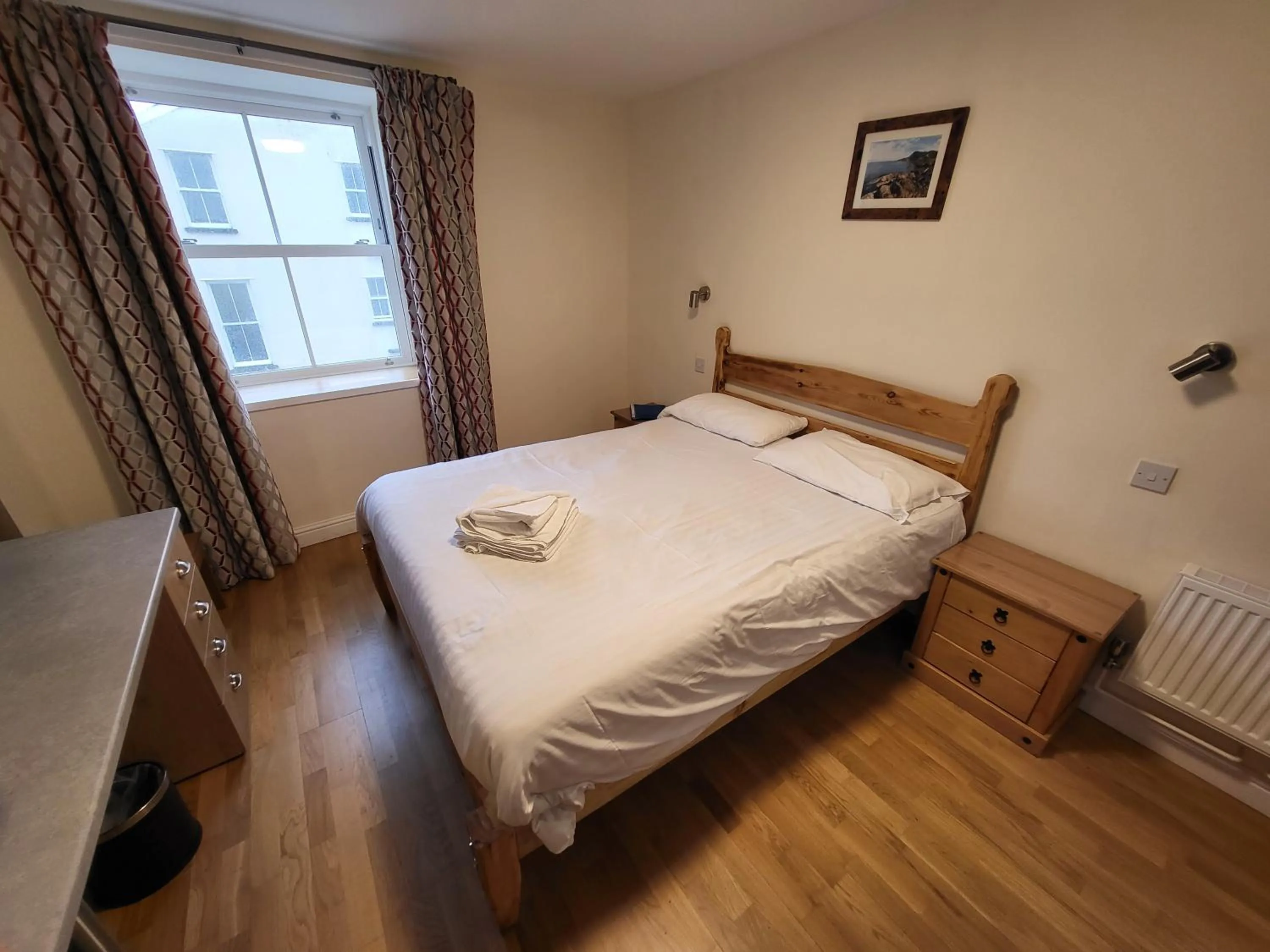 Bedroom, Bed in The Grand Harbour hotel