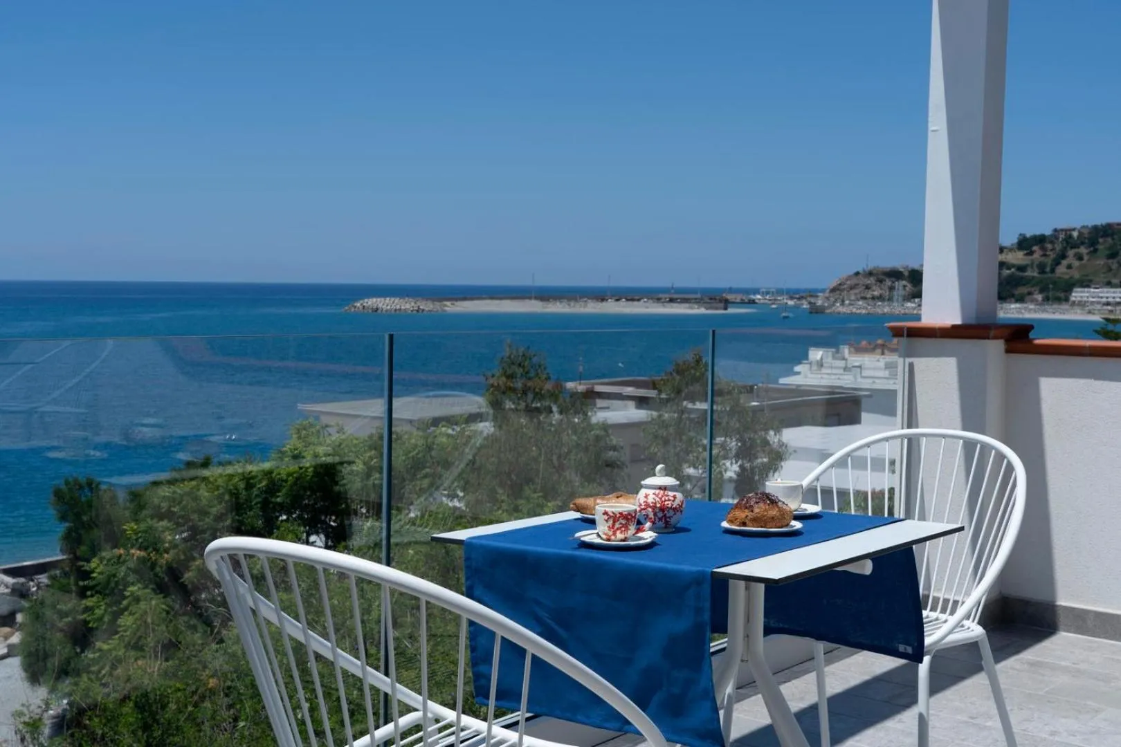 Balcony/Terrace in Mbaccimari B&B
