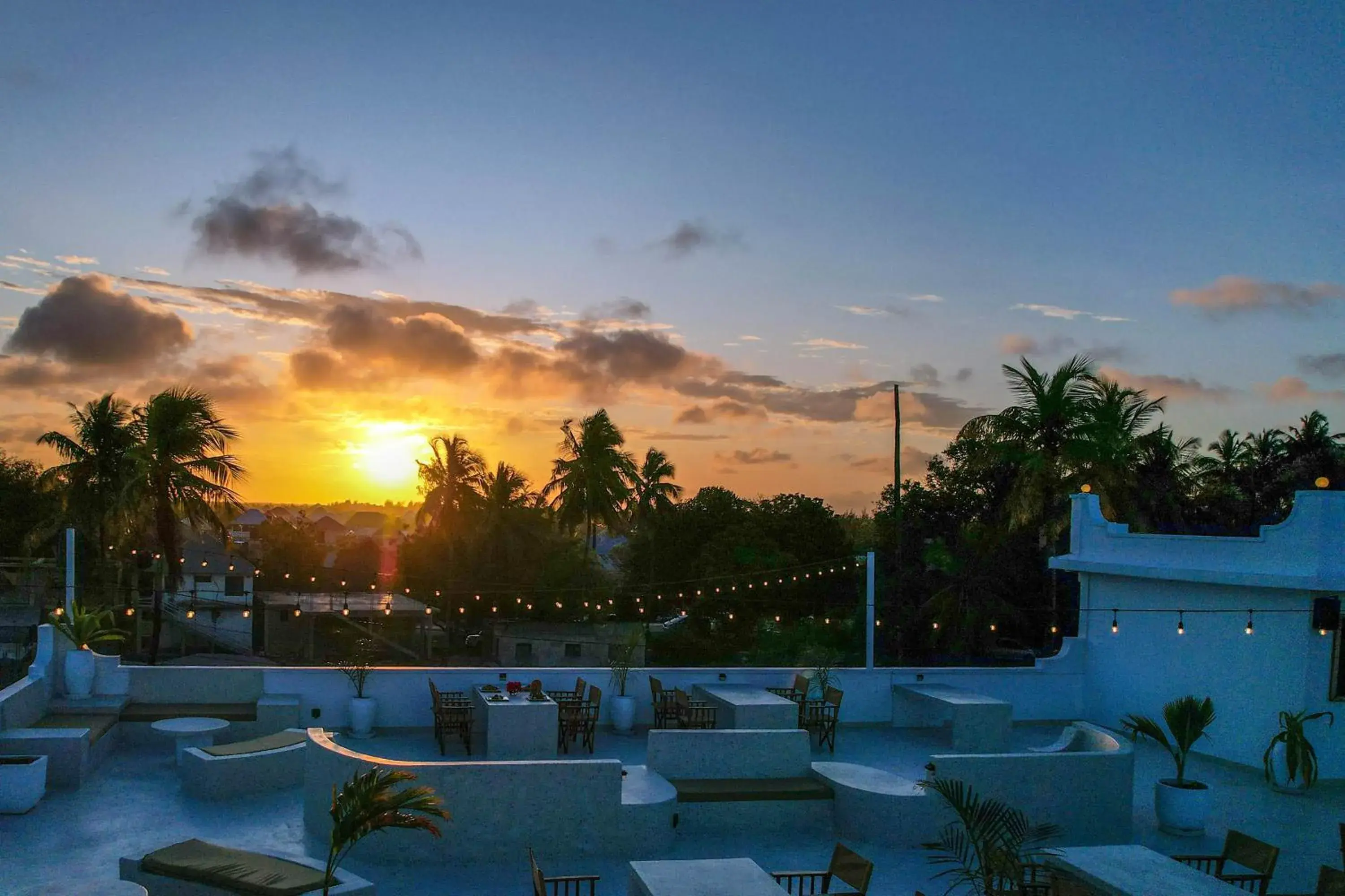 Restaurant/places to eat in Paje White House Restaurant/places to eat in Paje White House