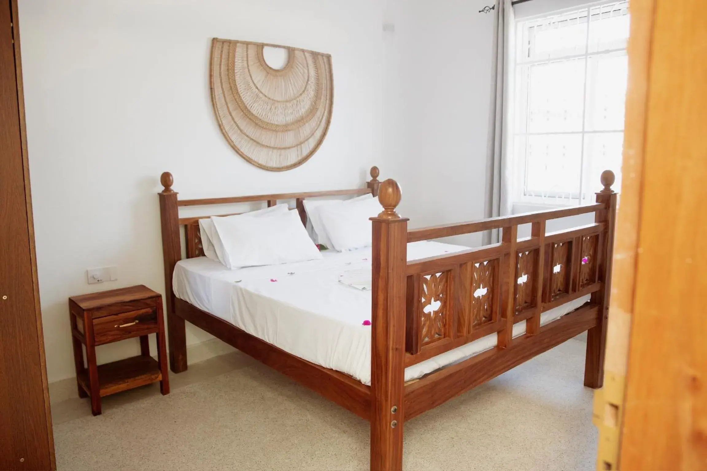 Bedroom, Bed in Paje White House Bedroom, Bed in Paje White House