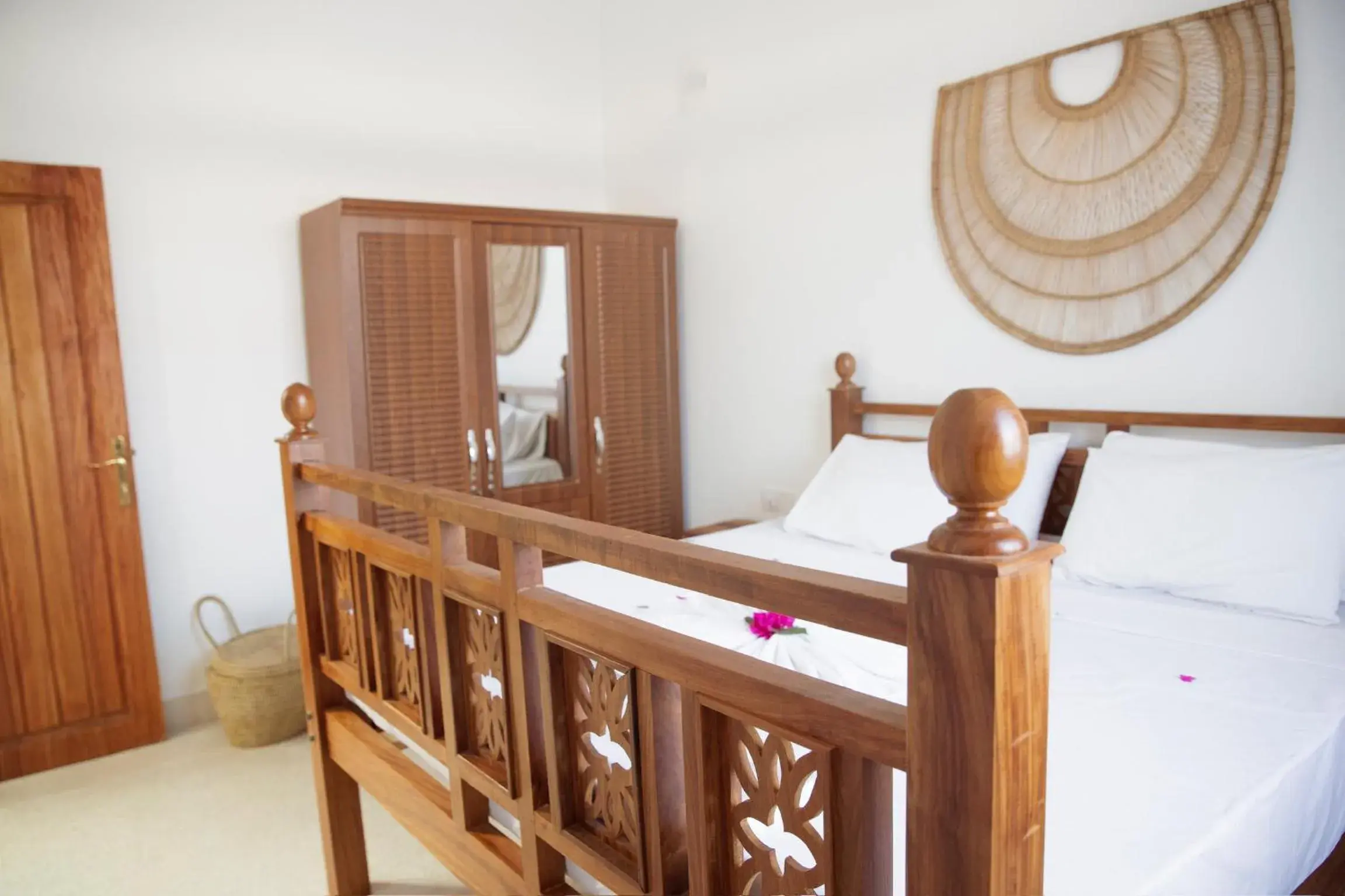 Bedroom, Bed in Paje White House Bedroom, Bed in Paje White House